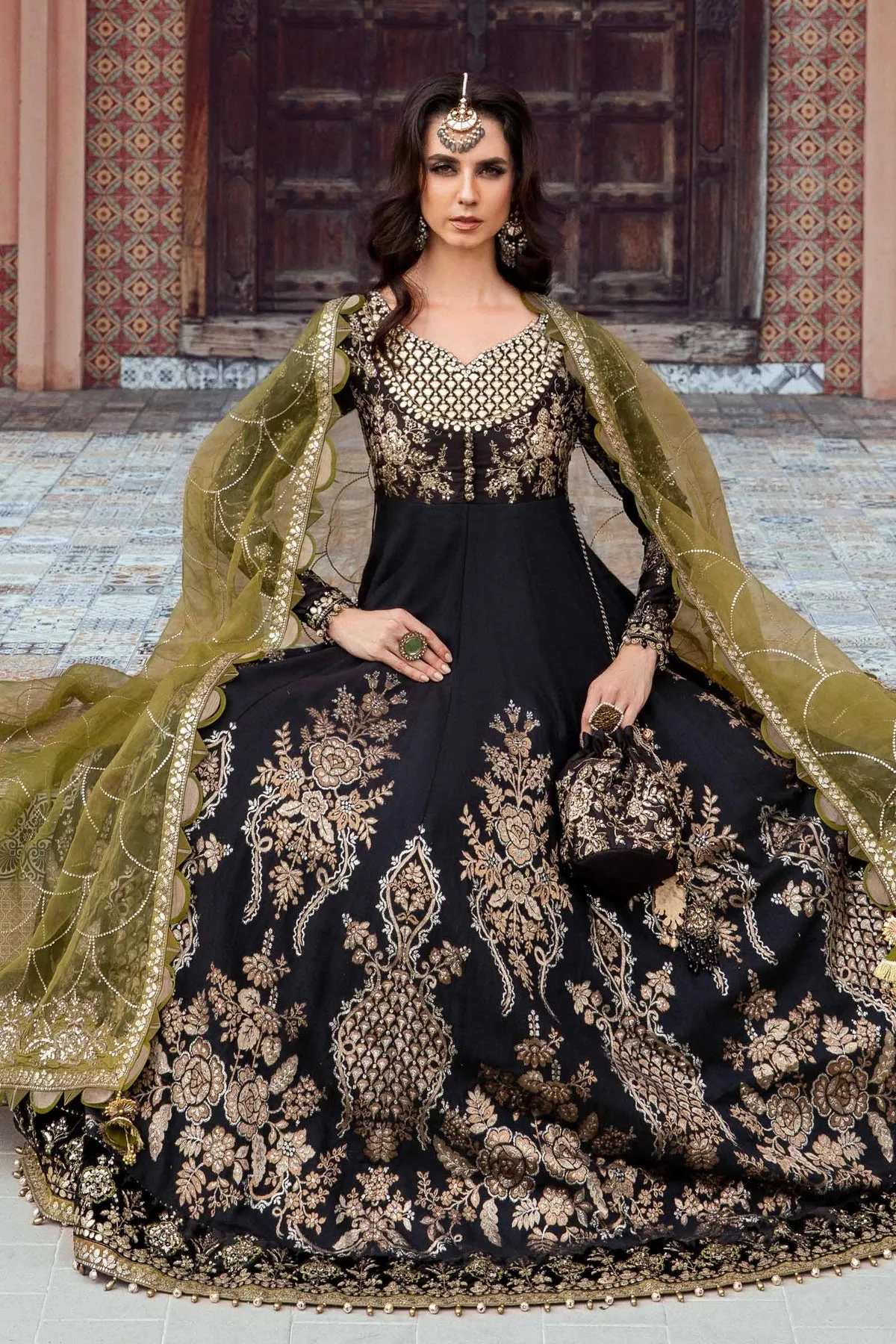 Maria.B | Sateen Collection '23 | Black CST-703