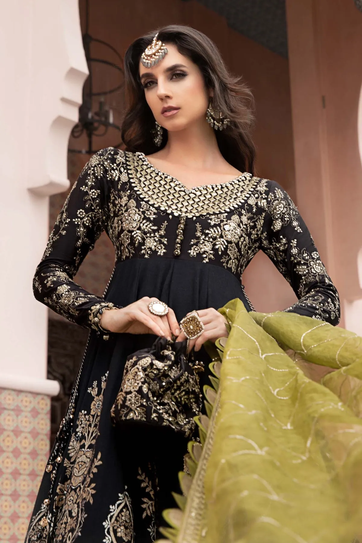 Maria.B | Sateen Collection '23 | Black CST-703