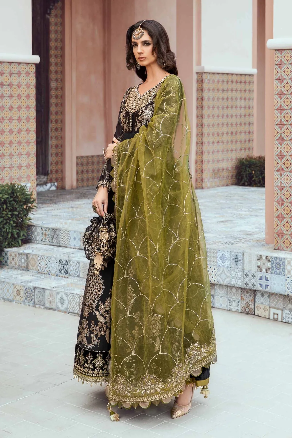 Maria.B | Sateen Collection '23 | Black CST-703