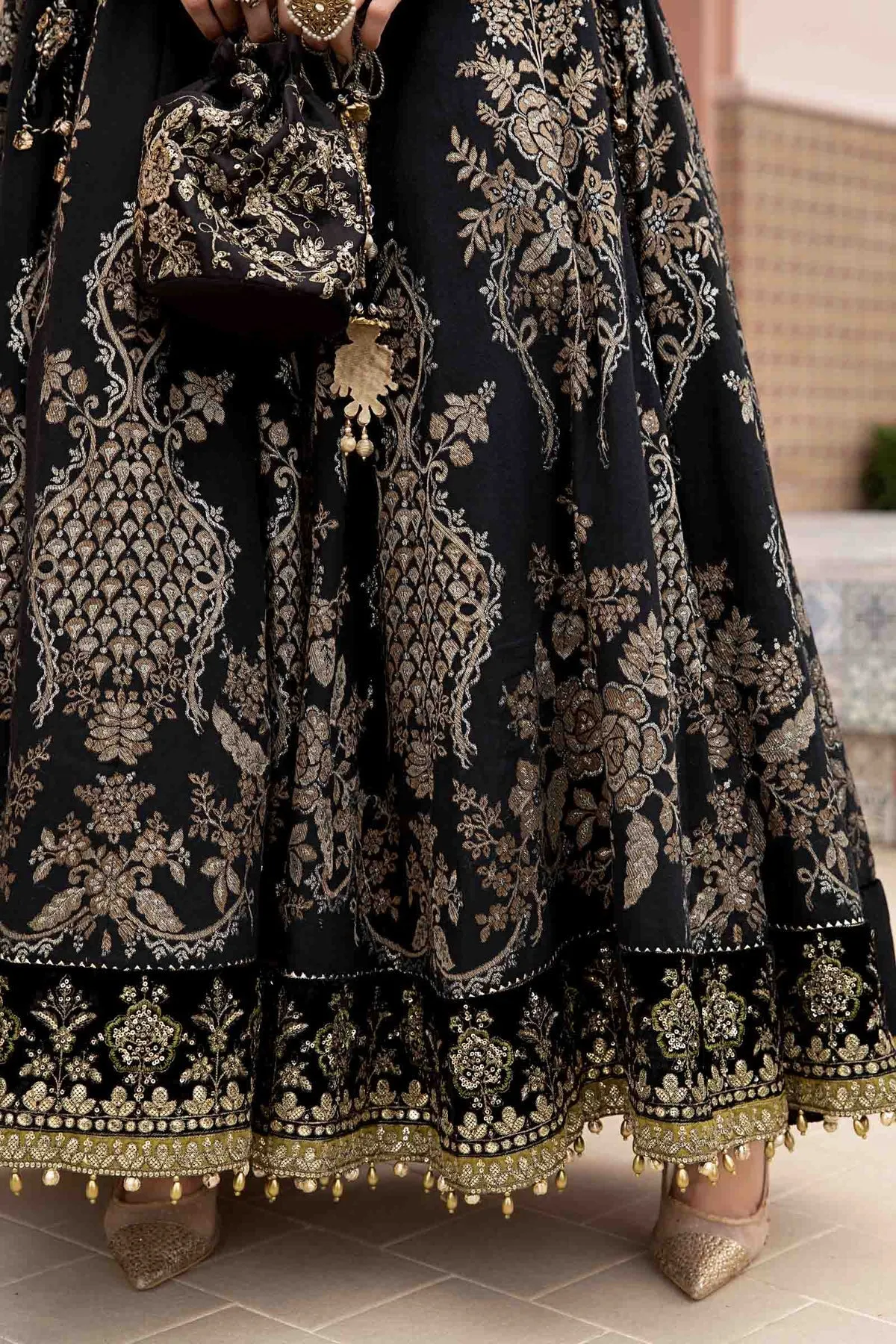 Maria.B | Sateen Collection '23 | Black CST-703