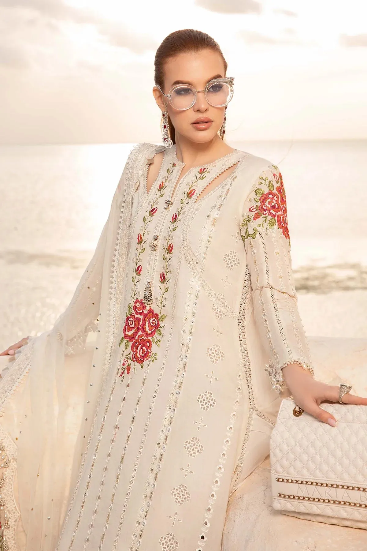Maria.B Unstitched Embroidered Luxury Lawn 3Pc Suit D-2412-A