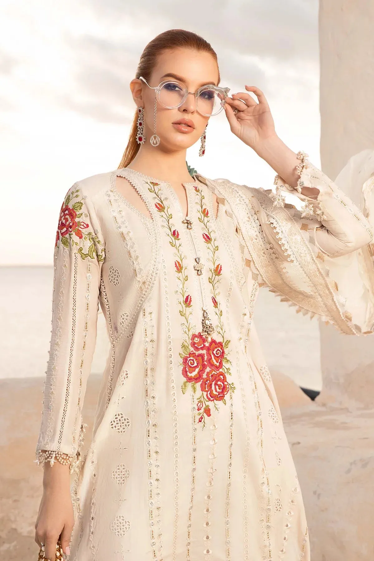Maria.B Unstitched Embroidered Luxury Lawn 3Pc Suit D-2412-A