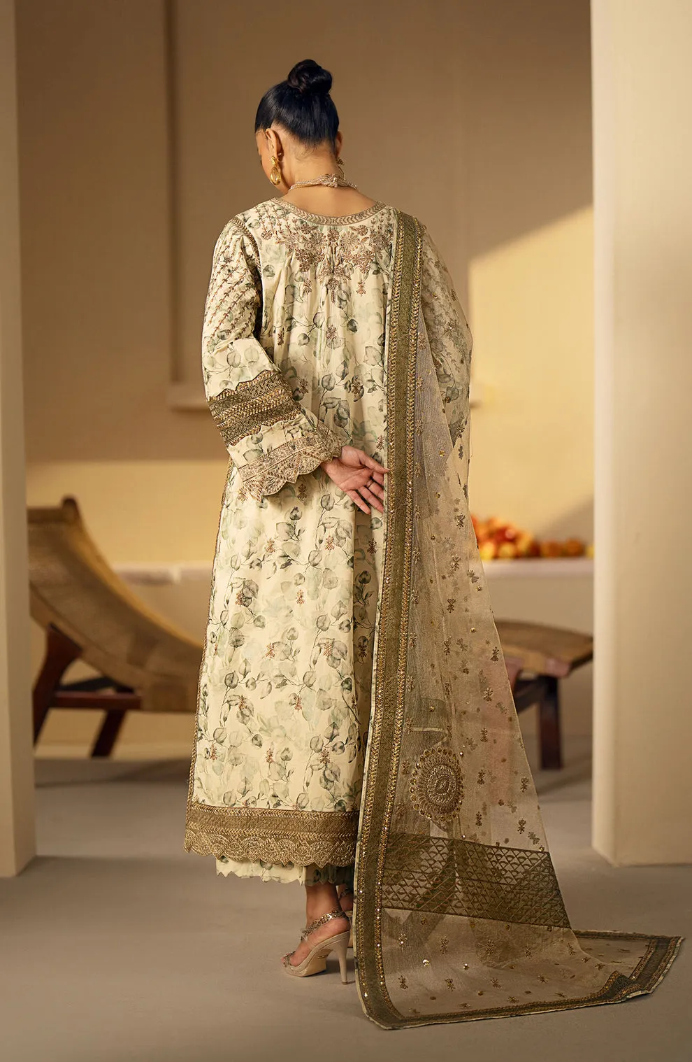MARYUM & MARIA | Premium Lawn'24 | wood ash | Nadya MS24-636
