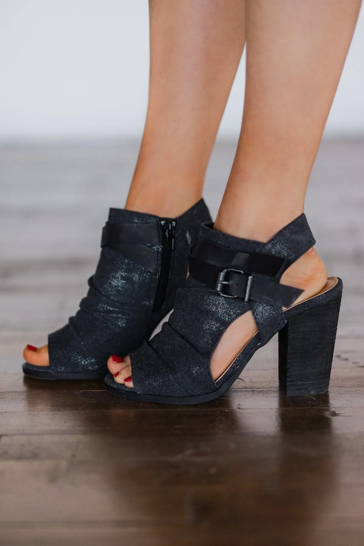 Meson Booties - Black