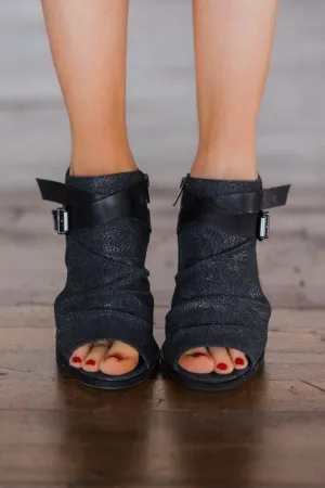 Meson Booties - Black