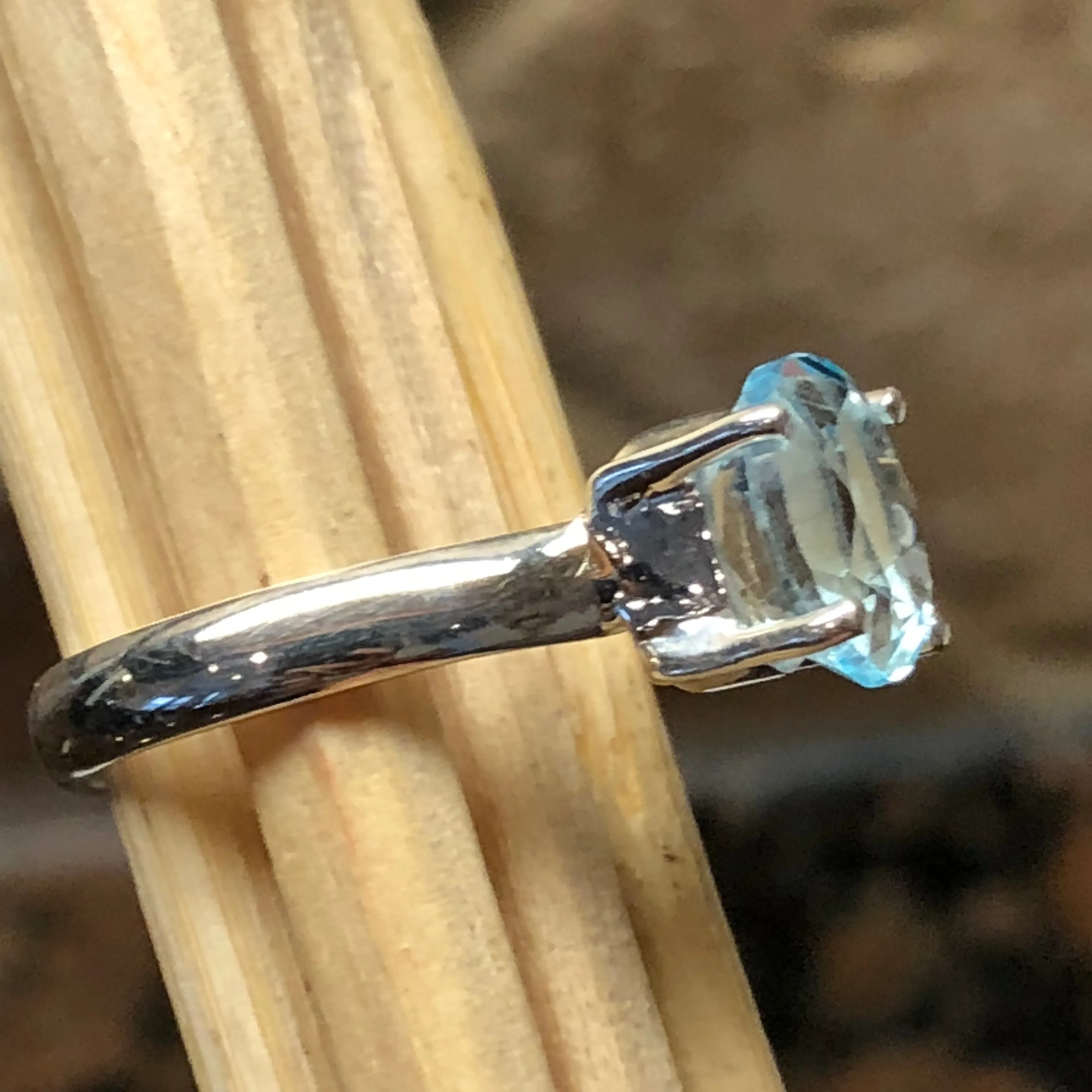 Natural 1.25ct Blue Topaz 925 Solid Sterling Silver Ring Size 6