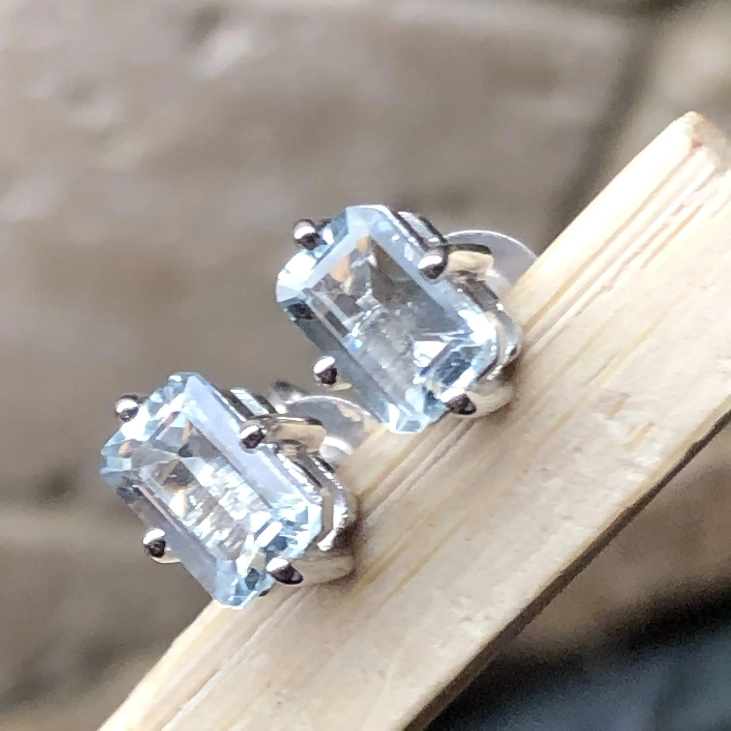 Natural 2ct Blue Aquamarine 925 Solid Sterling Silver Earrings 6mm