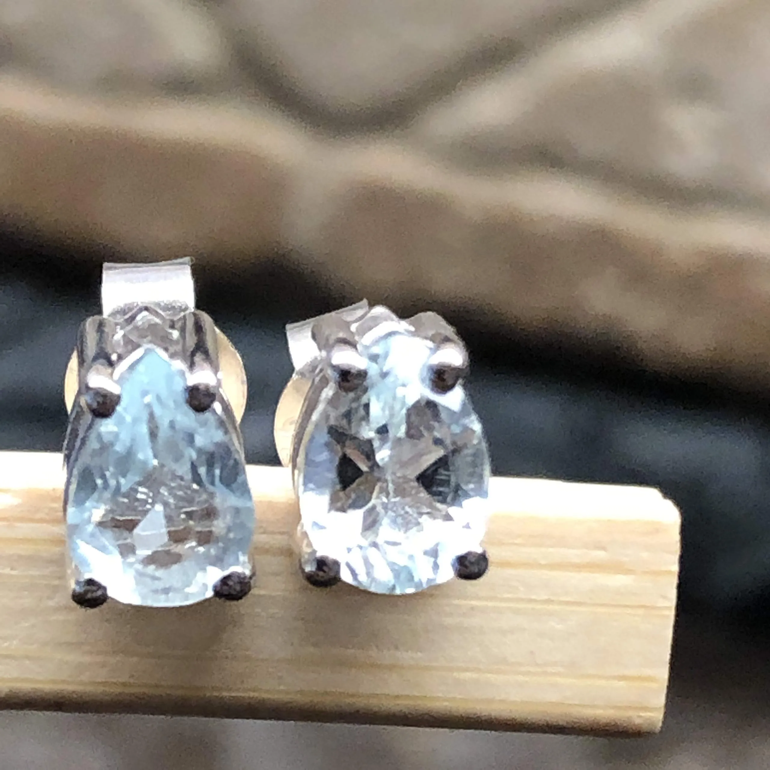 Natural 2ct Blue Aquamarine 925 Solid Sterling Silver Earrings 6mm