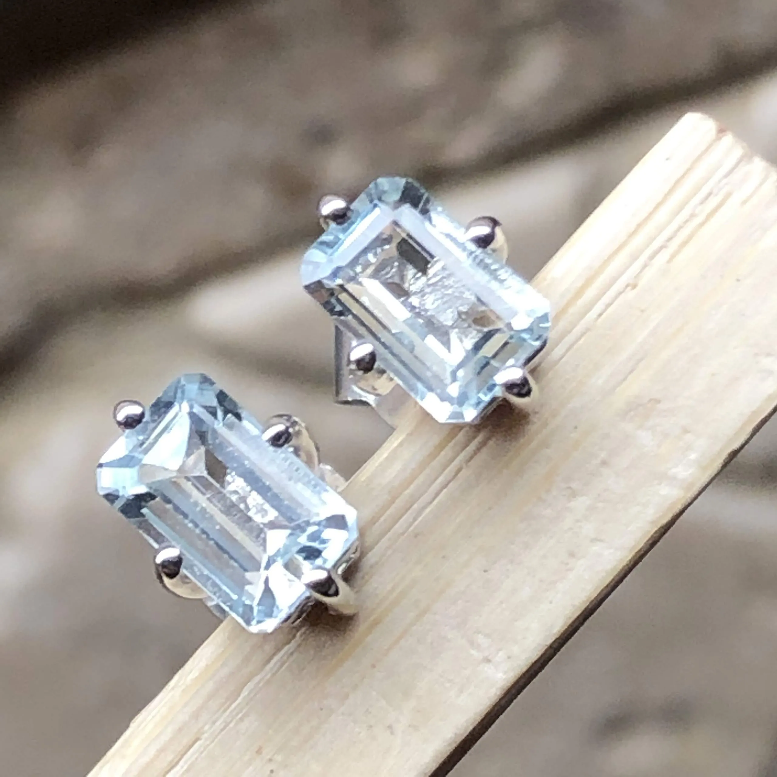 Natural 2ct Blue Aquamarine 925 Solid Sterling Silver Earrings 6mm