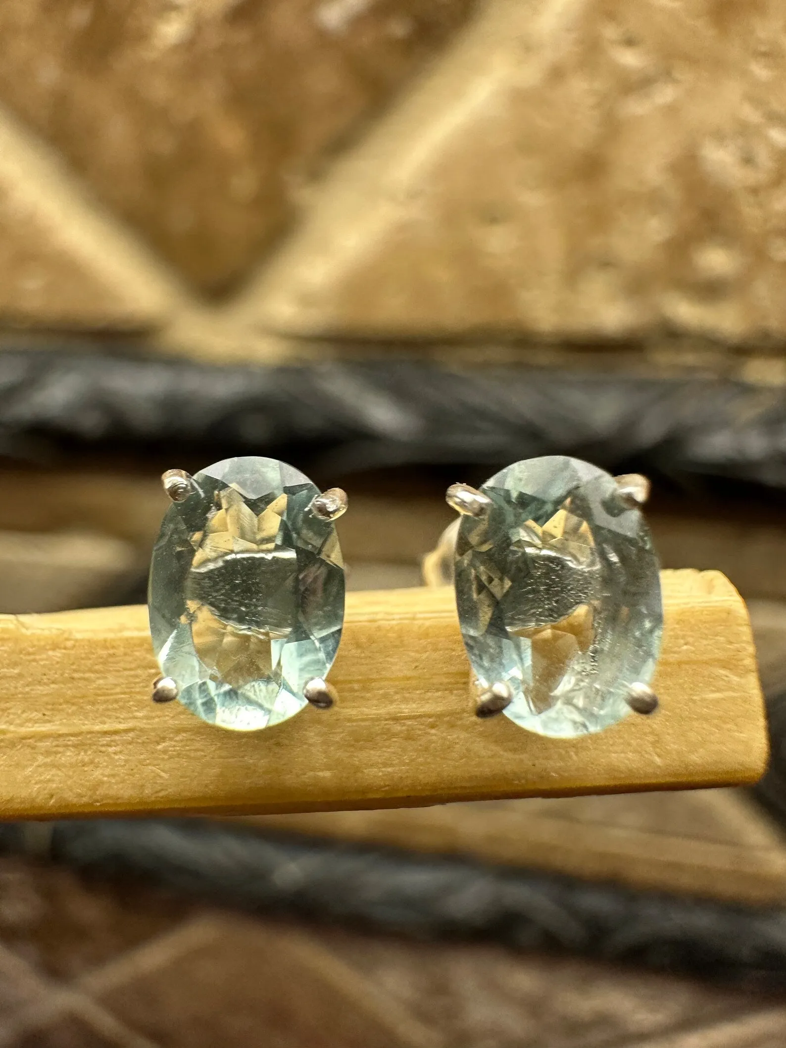 Natural 2ct Blue Aquamarine 925 Solid Sterling Silver Earrings 8mm