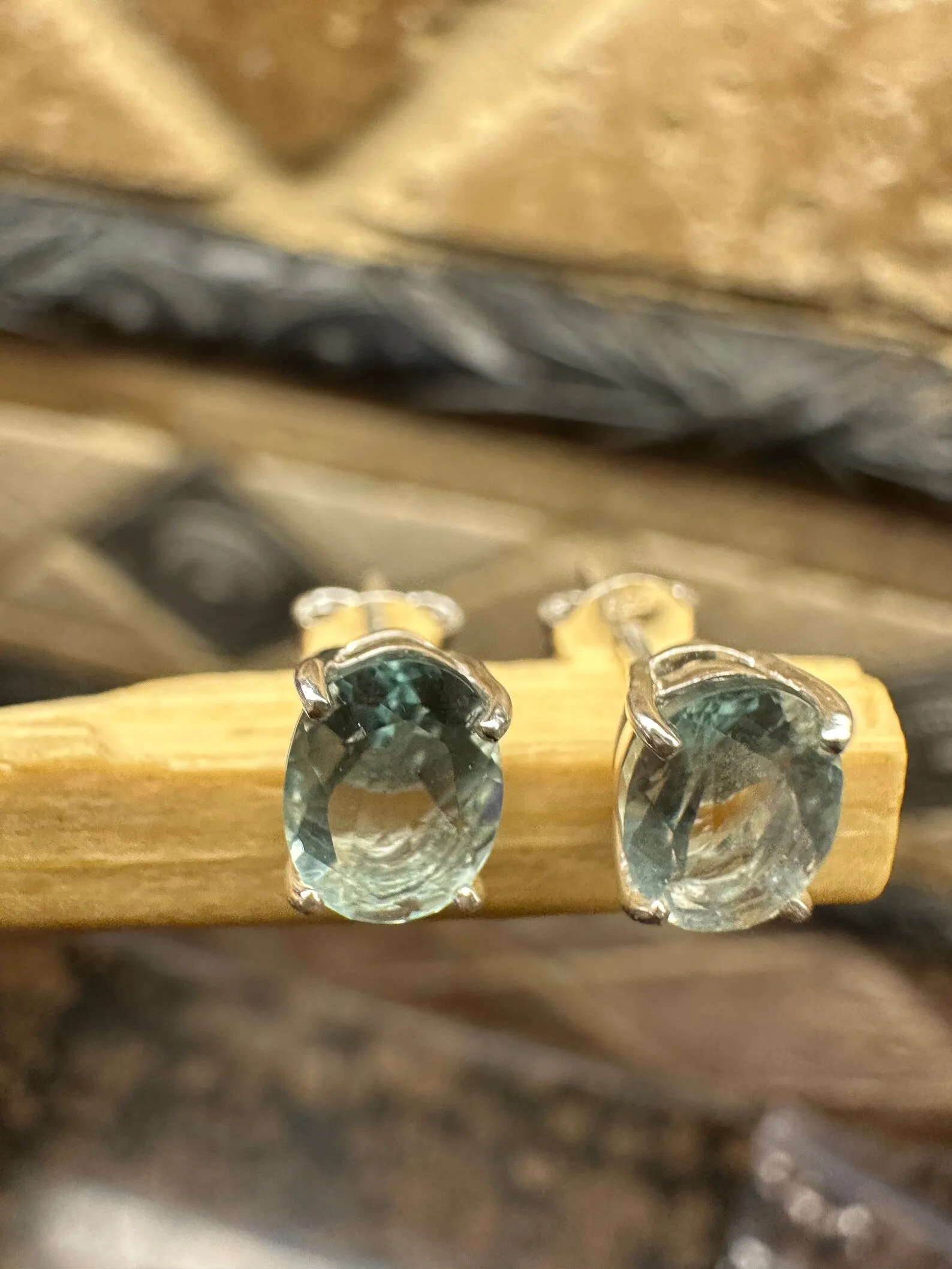 Natural 2ct Blue Aquamarine 925 Solid Sterling Silver Earrings 8mm