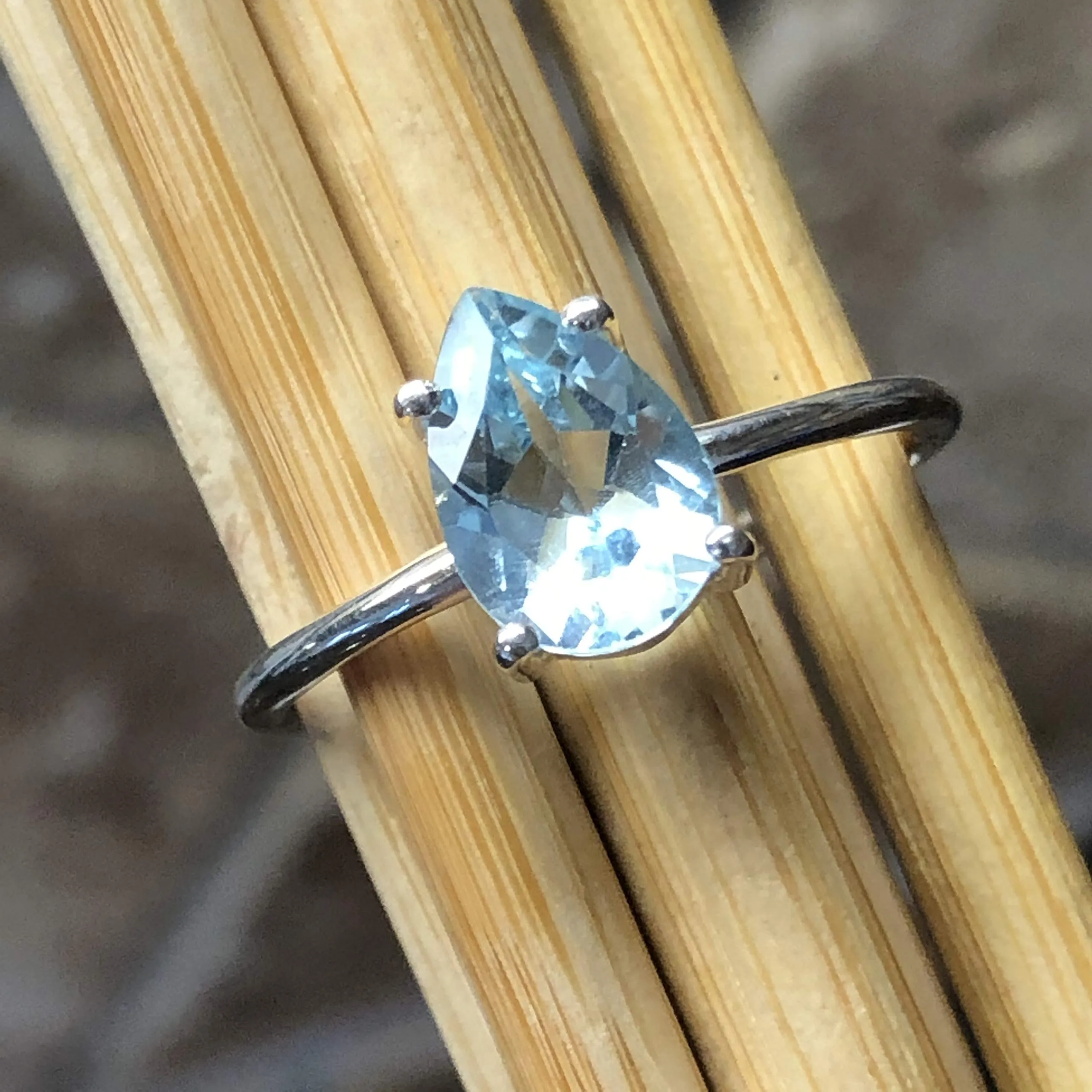 Natural 2ct Blue Topaz 925 Solid Sterling Silver Ring Size 8