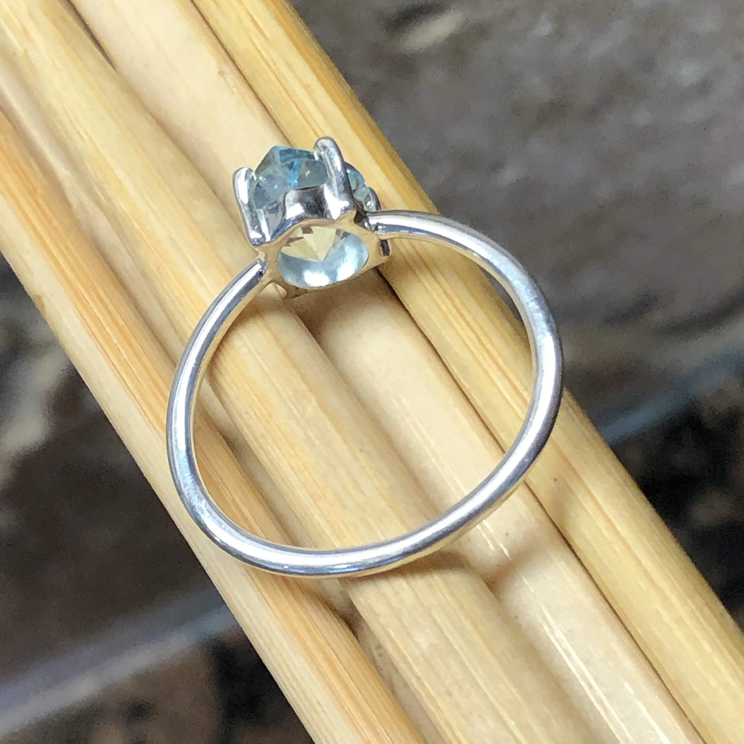 Natural 2ct Blue Topaz 925 Solid Sterling Silver Ring Size 8
