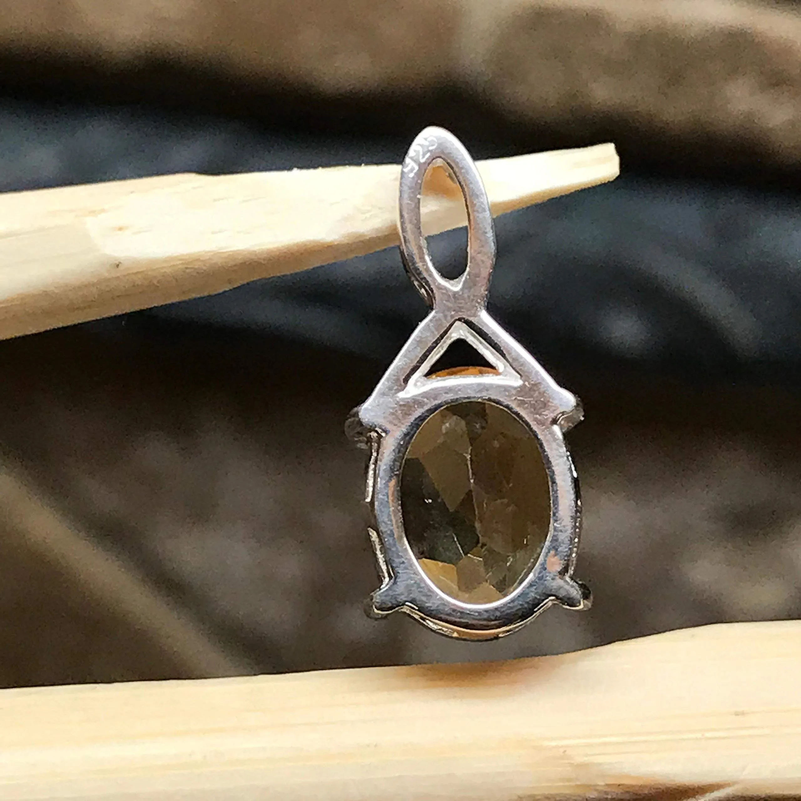 Natural 2ct Golden Citrine 925 Solid Sterling Silver Pendant 18mm