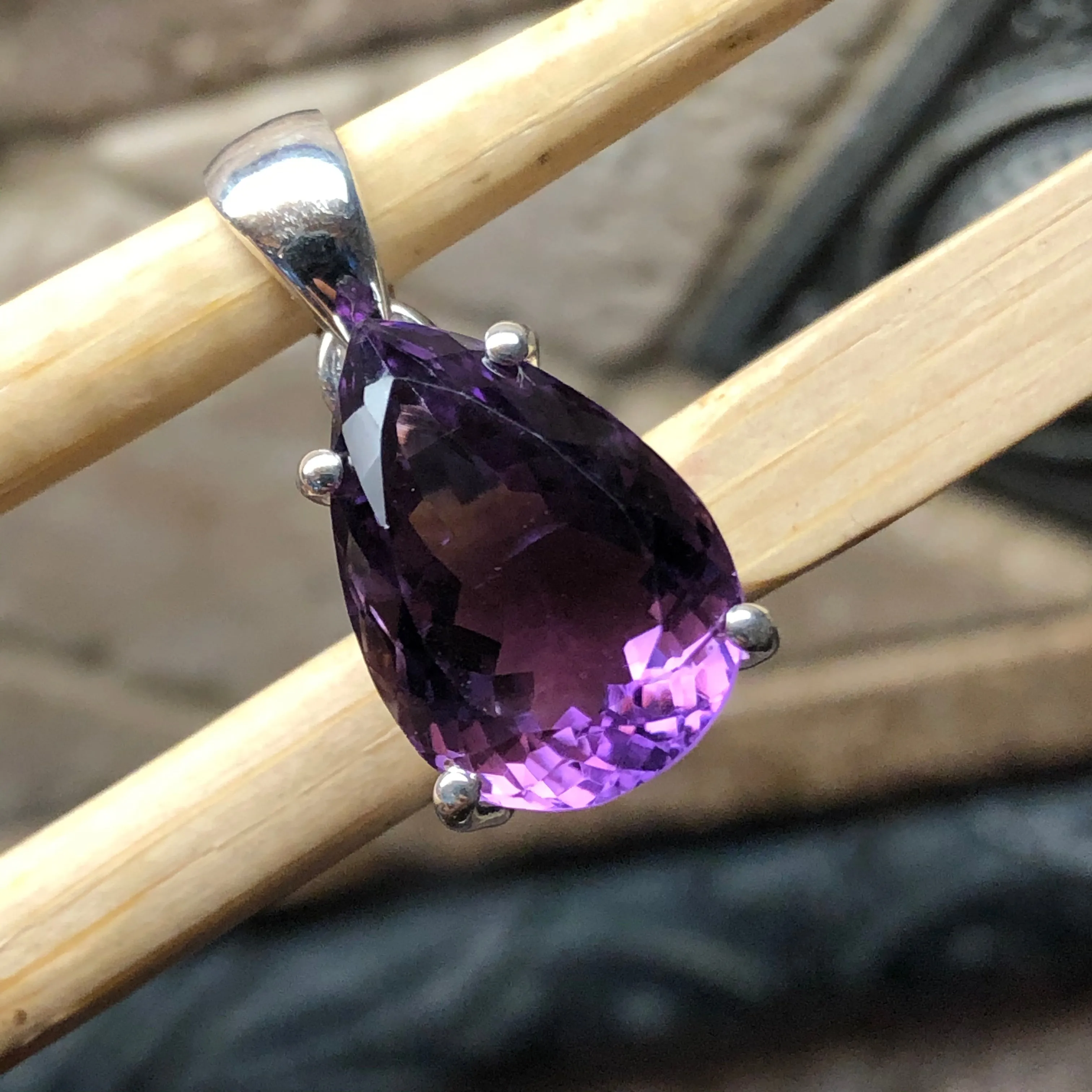 Natural 2ct Purple Amethyst 925 Solid Sterling Silver Pendant 25mm