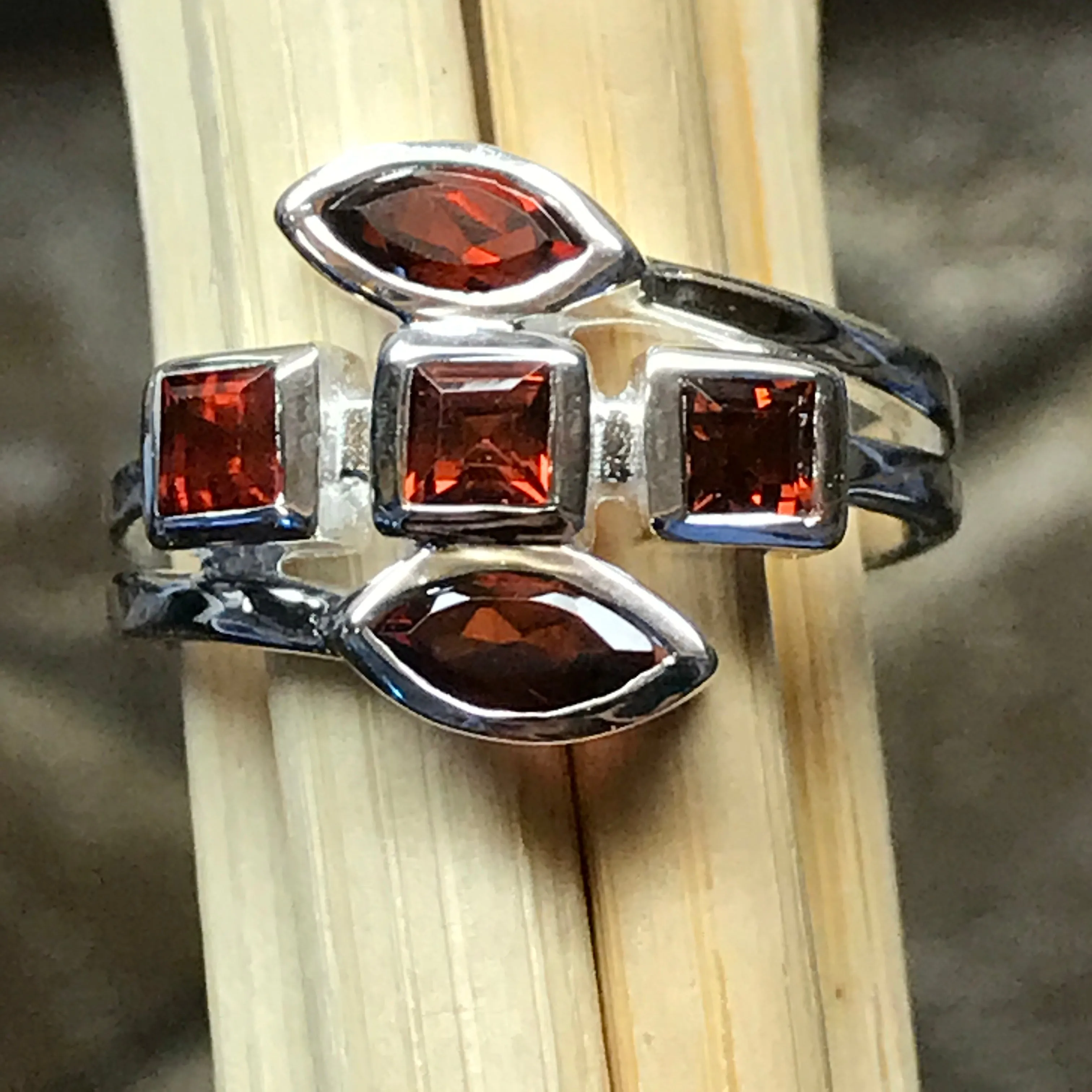 Natural 2ct Pyrope Garnet 925 Solid Sterling Silver Ring Size 6, 7, 8, 9