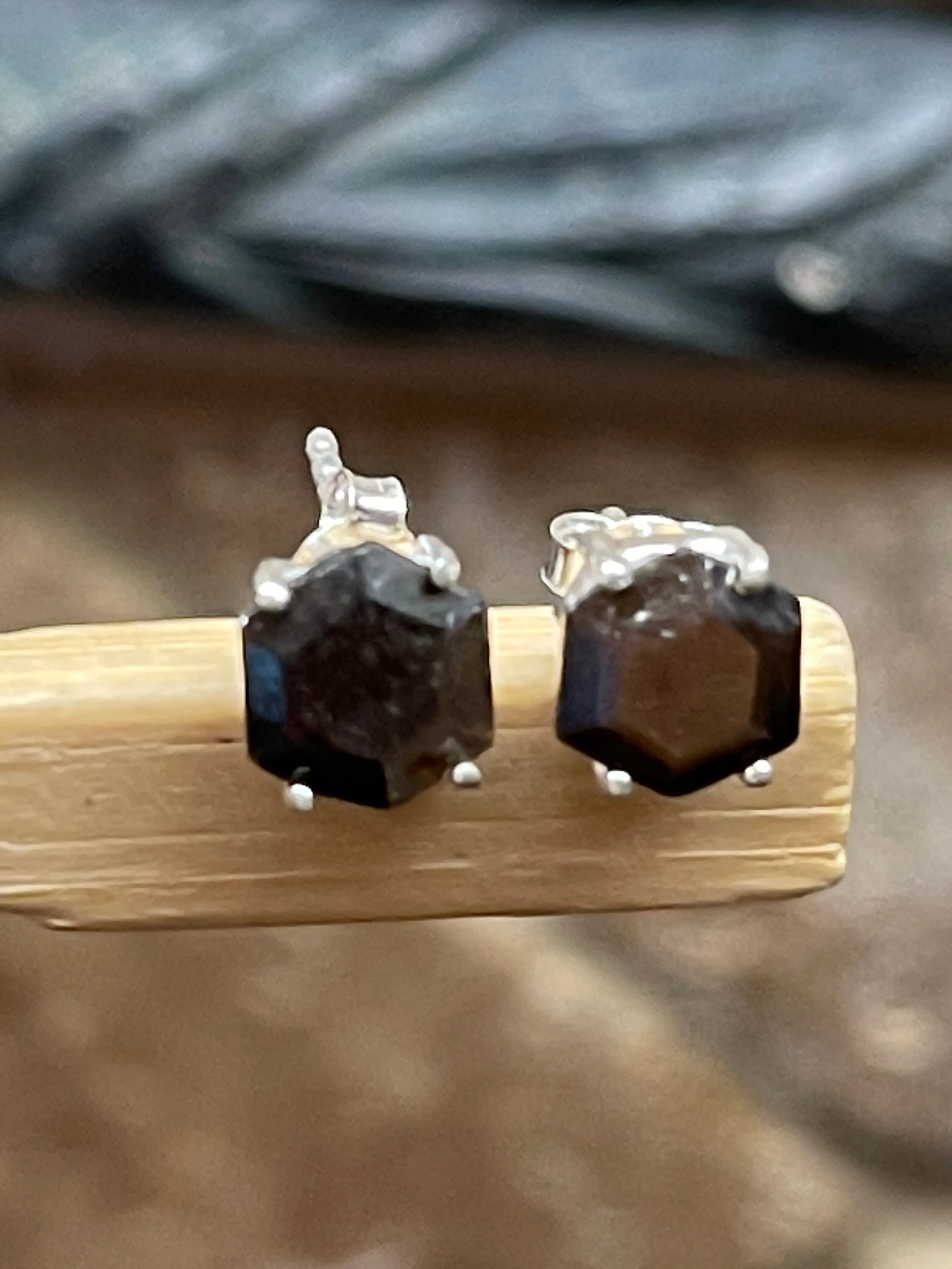 Natural Black Sapphire 925 Solid Sterling Silver Earrings 7mm