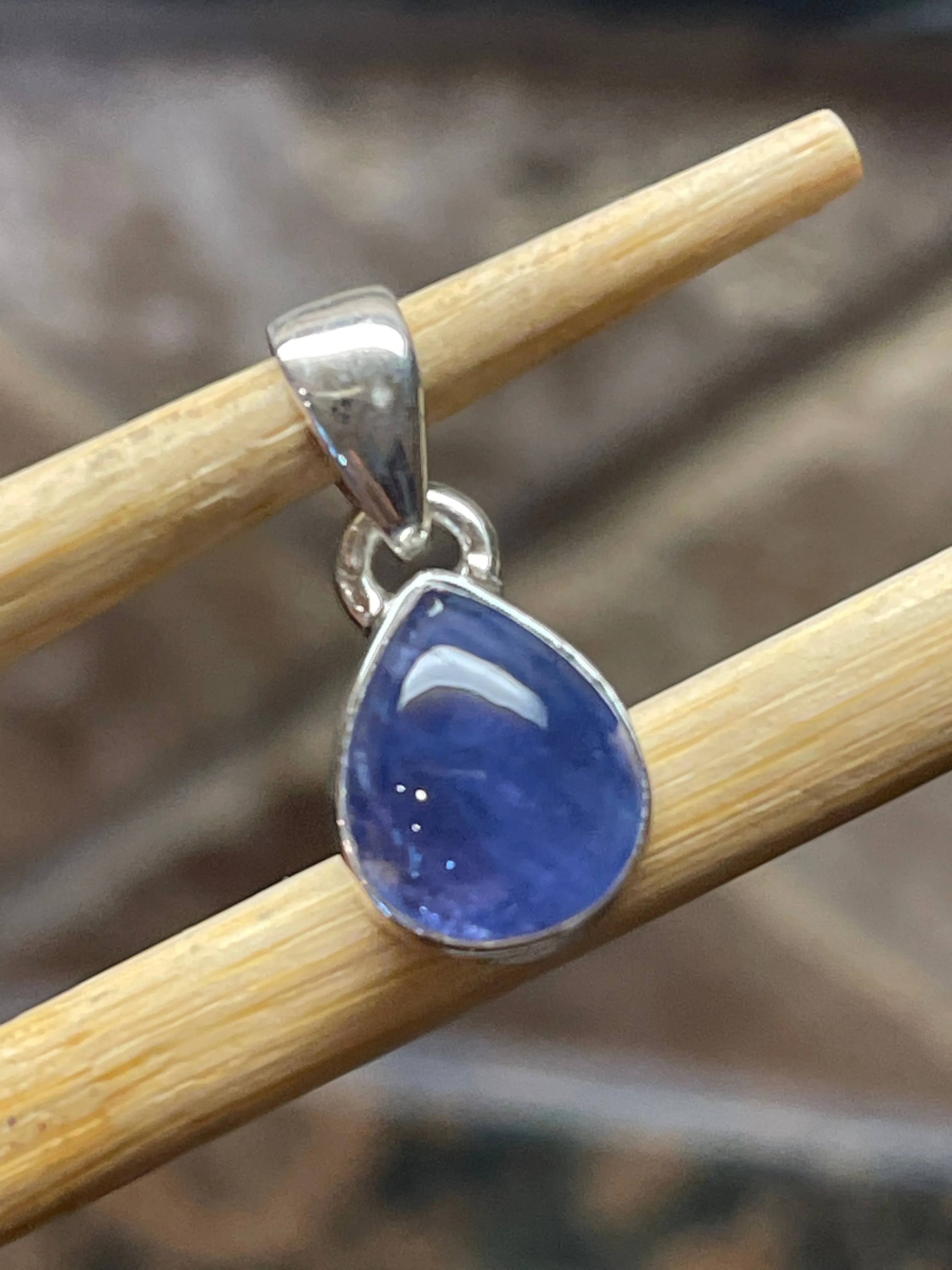Natural Cabochan Tanzanite 925 Solid Sterling Silver Pendant 18mm