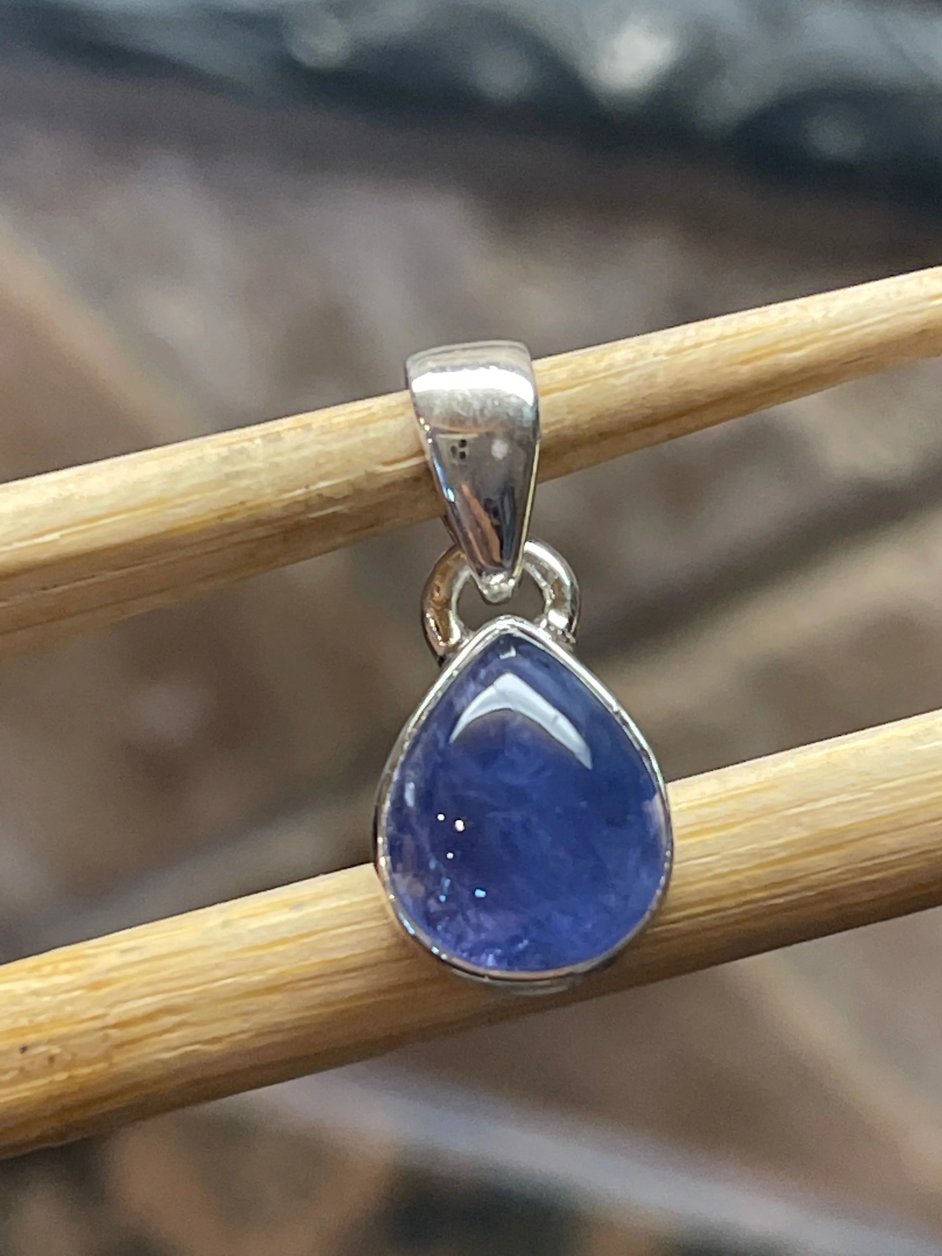 Natural Cabochan Tanzanite 925 Solid Sterling Silver Pendant 18mm