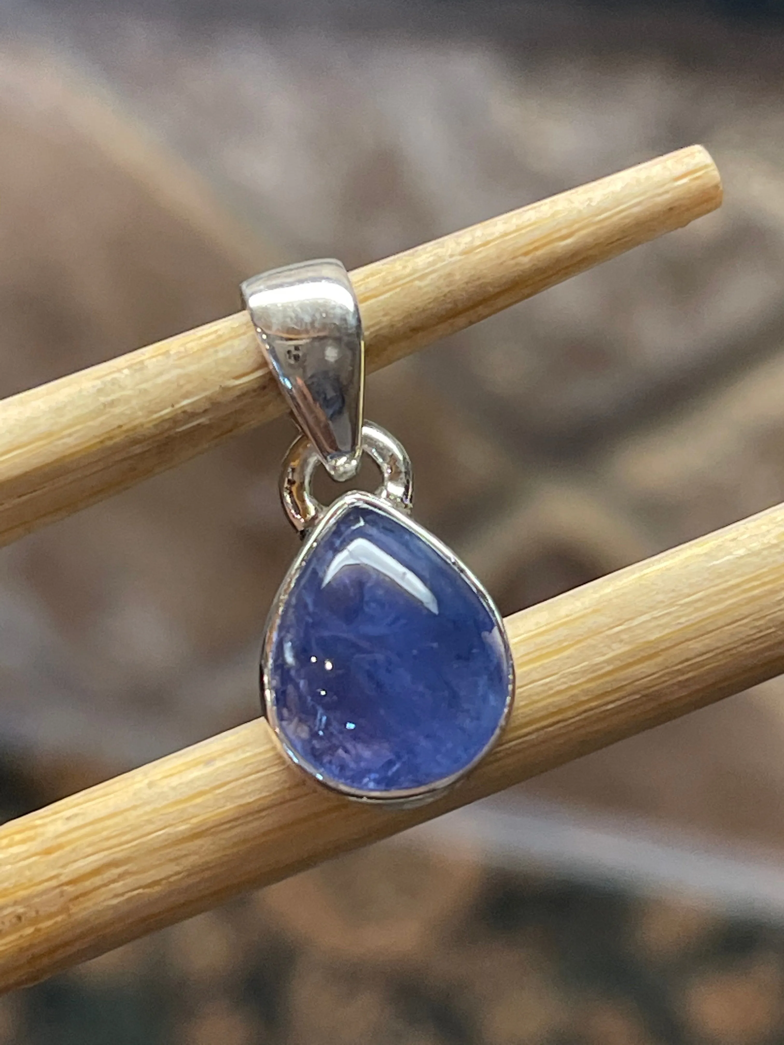 Natural Cabochan Tanzanite 925 Solid Sterling Silver Pendant 18mm