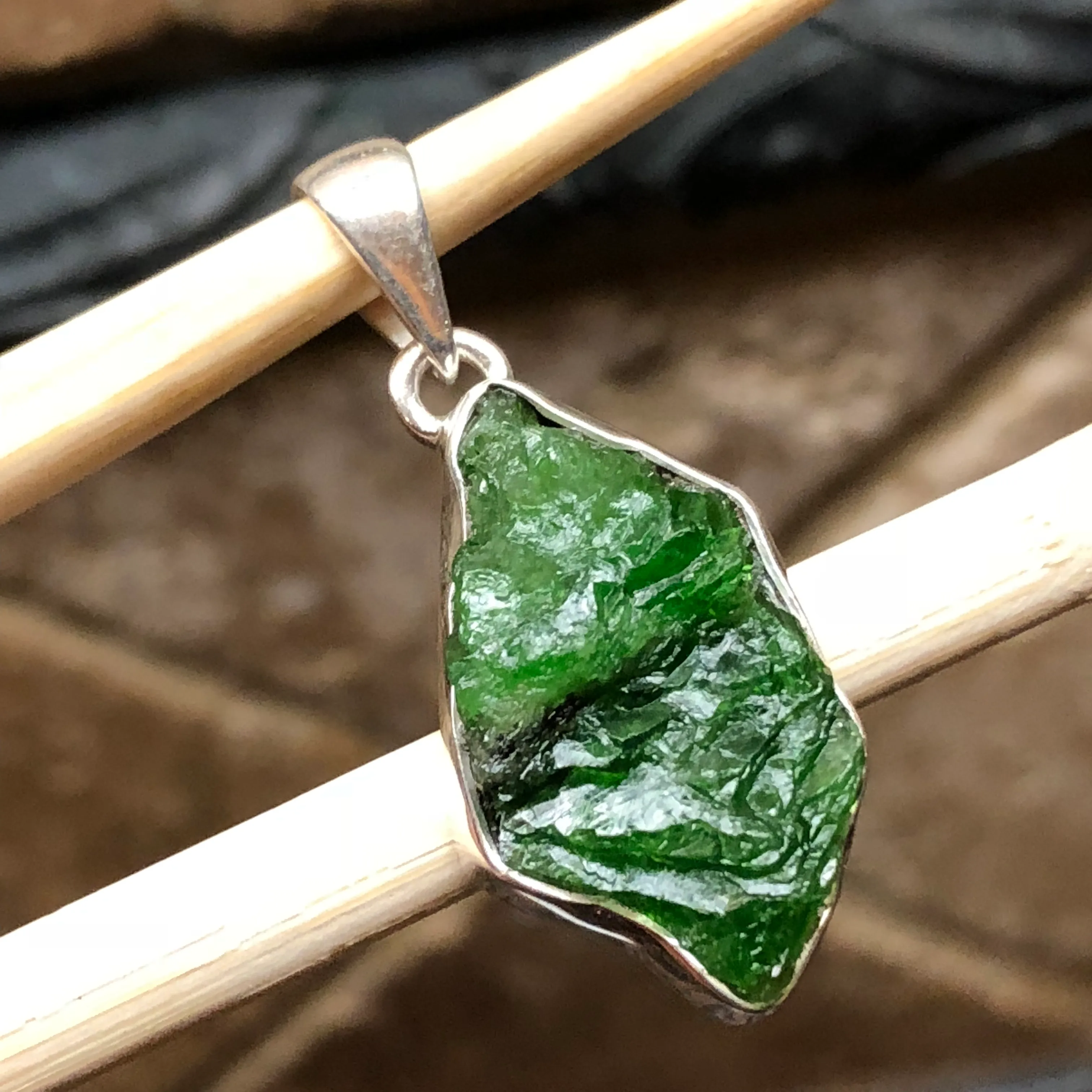Natural Chrome Diopside 925 Sterling Silver Pendant 35mm