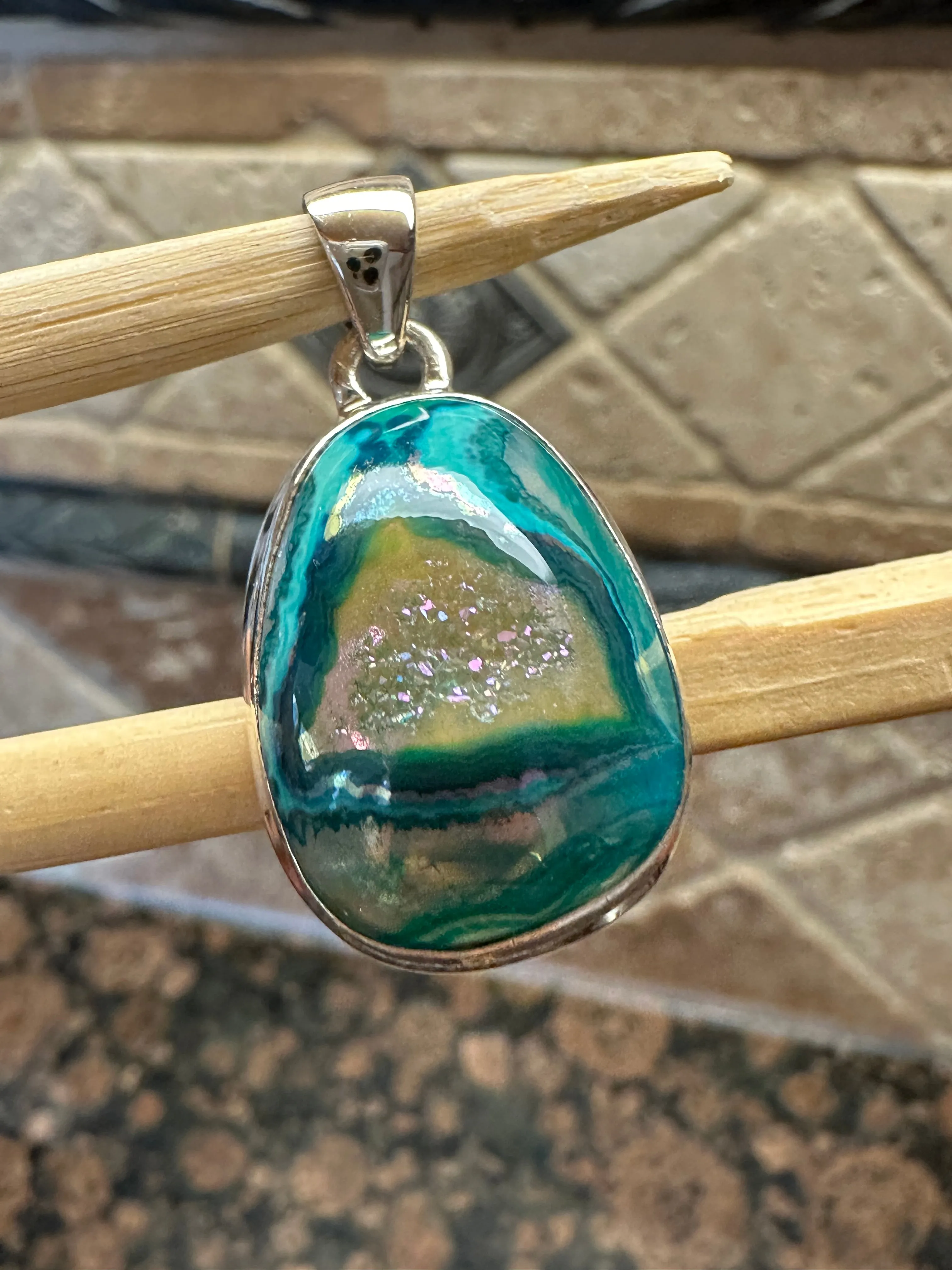 Natural Green Aura Druzy 925 Sterling Silver Pendant 32mm