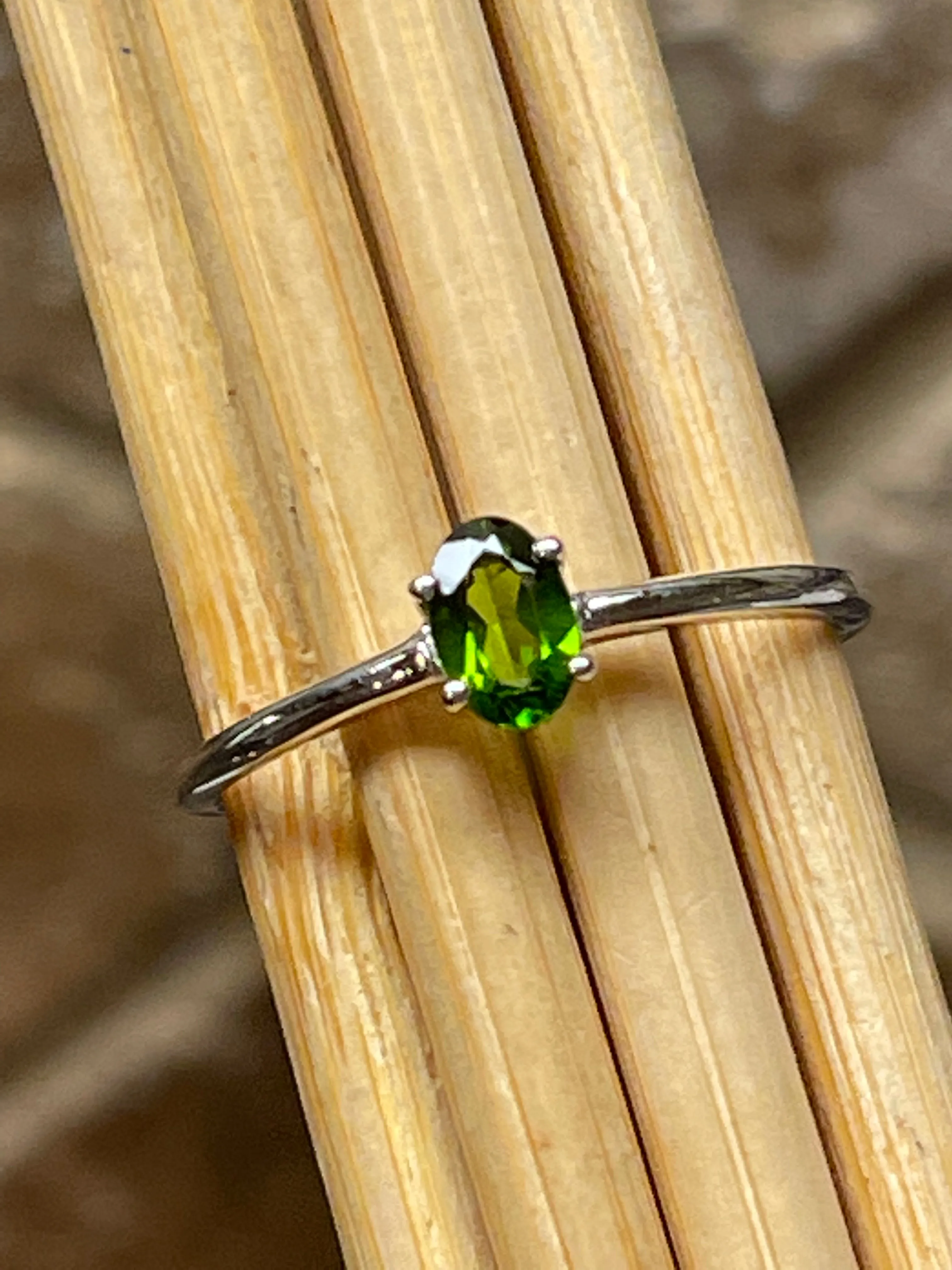 Natural Green Chrome Diopside 925 Solid Sterling Silver Engagement Ring Size 6, 7, 8, 9