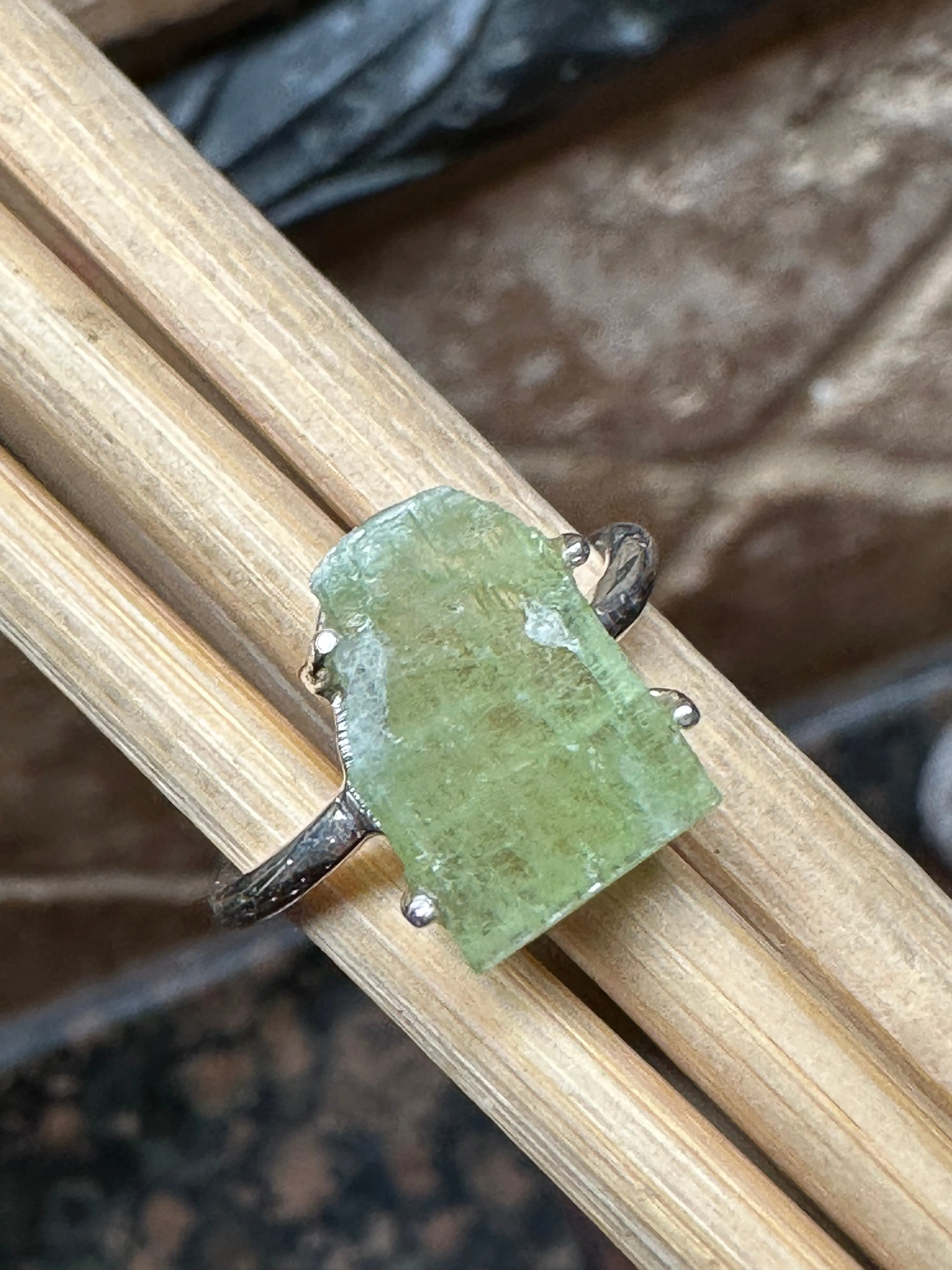 Natural Green Kyanite 925 Solid Sterling Silver Ring Size 6.5