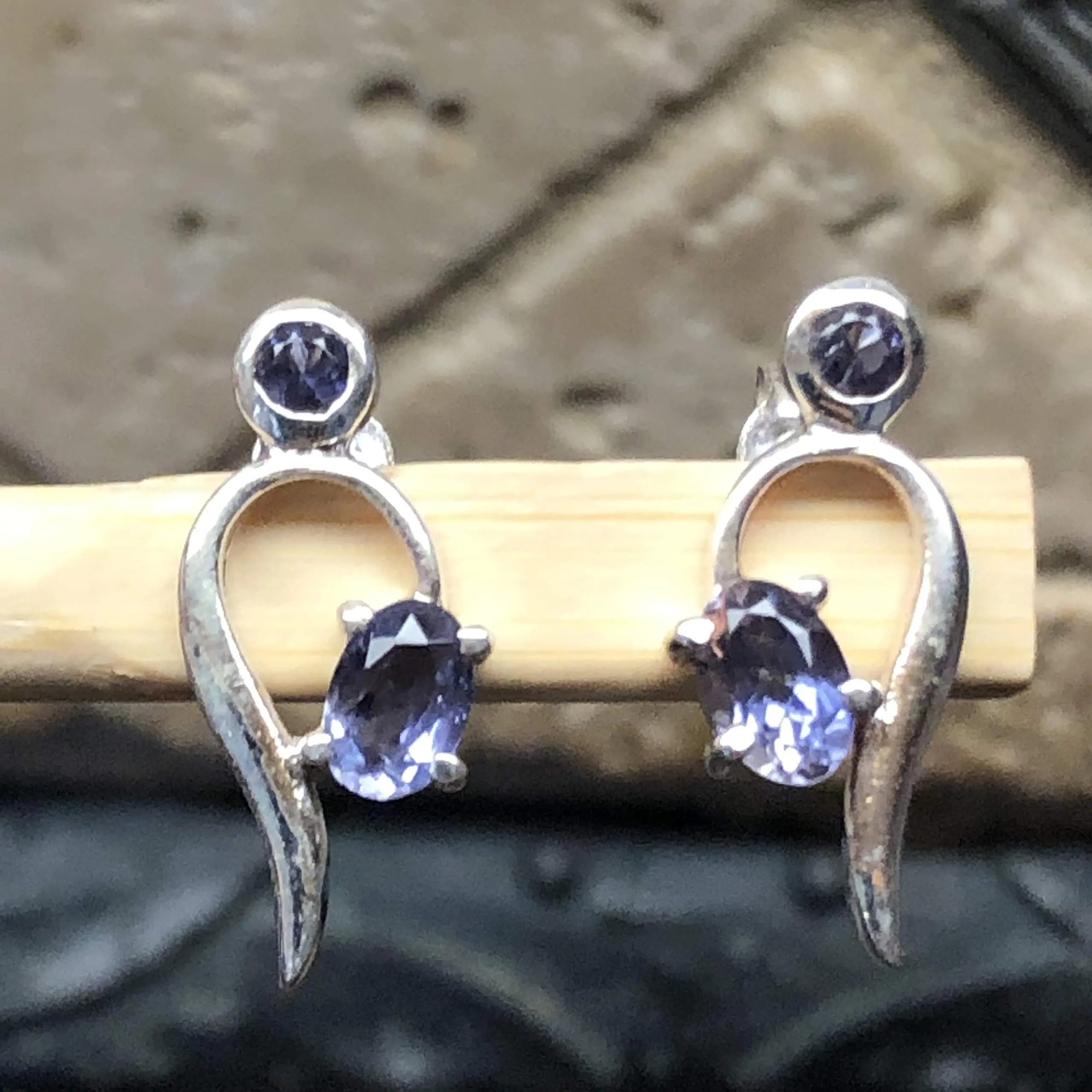 Natural Iolite 925 Solid Sterling Silver Earrings 18mm