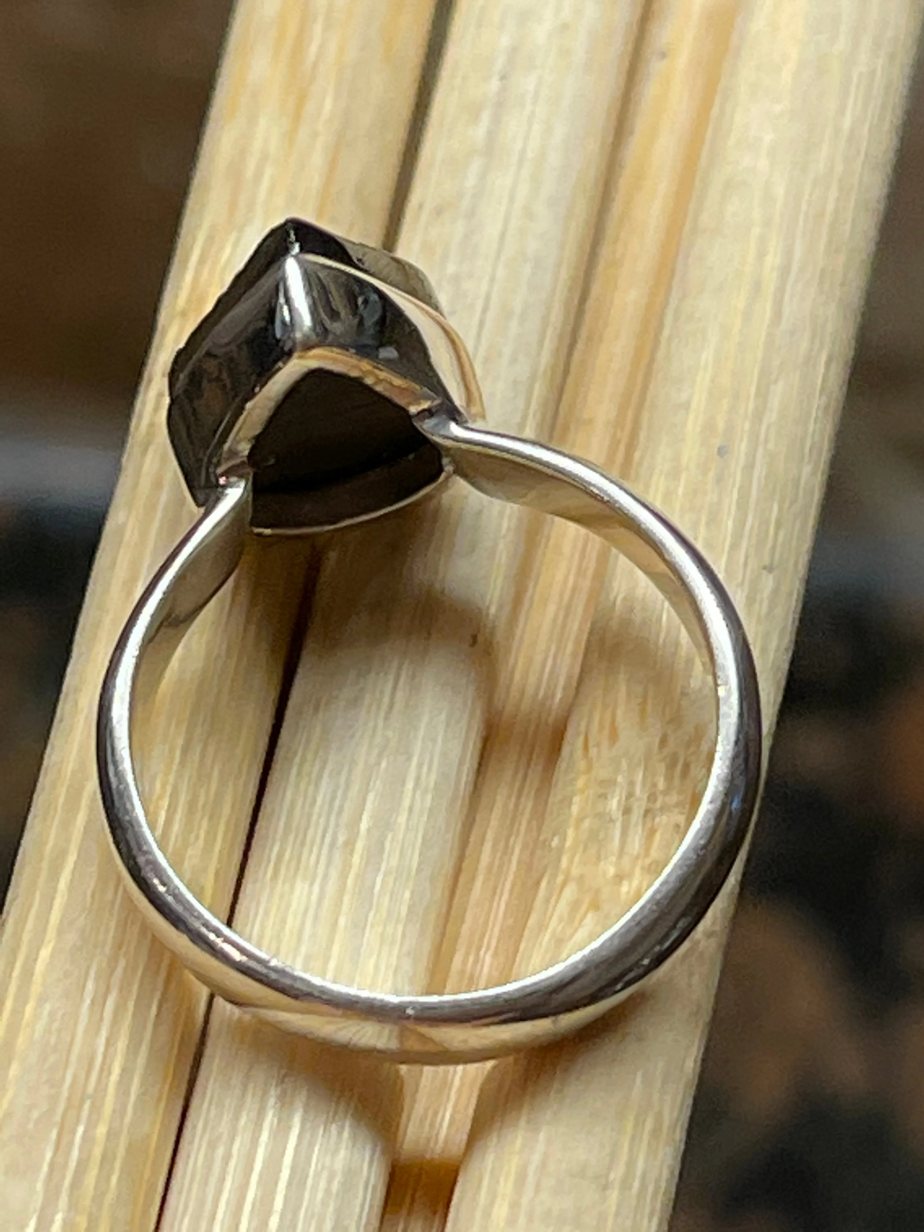 Natural Shungite 925 Sterling Silver Ring Size 6.25