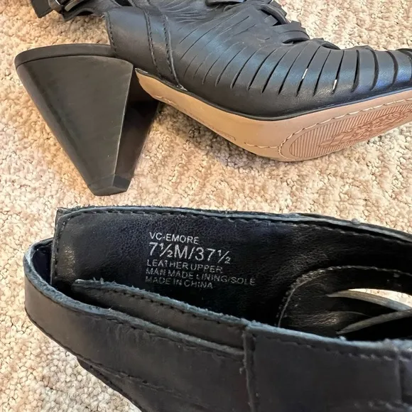 NWOT Vince Camuto Women's Emore Leather Sandal Heel in Black | Poshmark