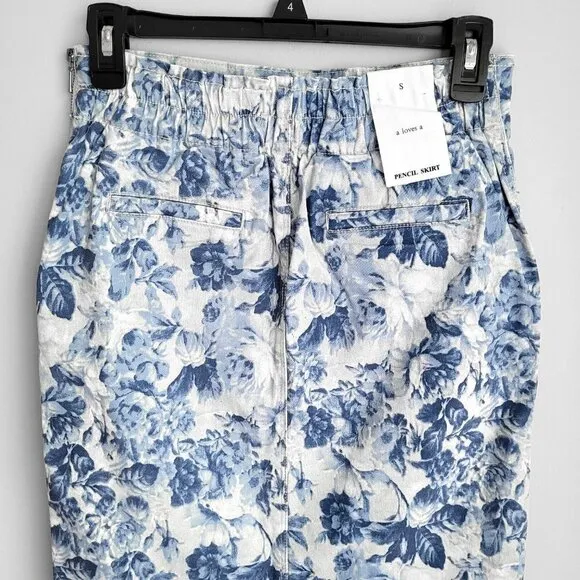 NWT A Loves A Blue Floral Denim High Rise Pockets Boho Vintage Pencil Skirt