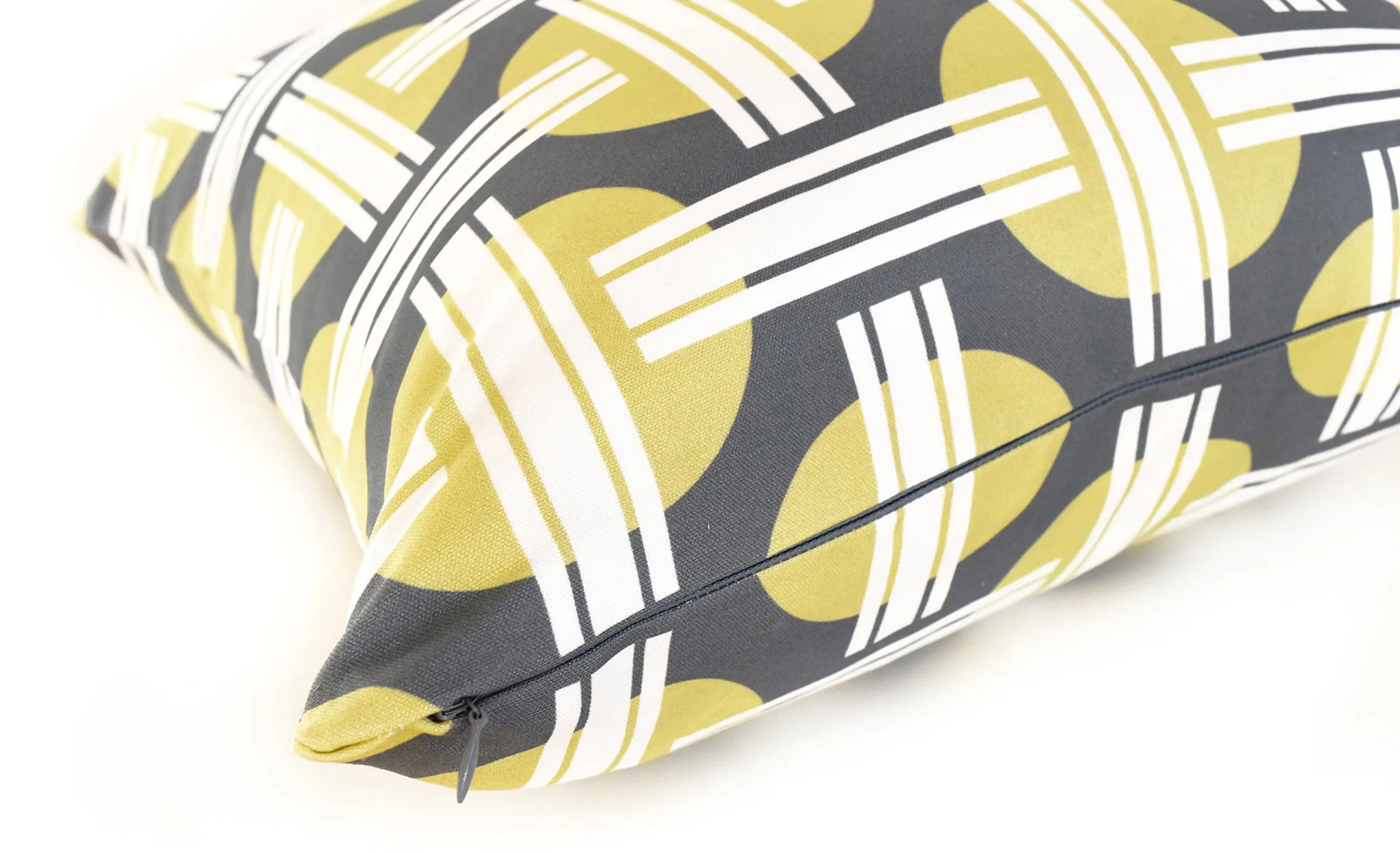 Orient Linen Cotton Pillow (18x18) – Moss Green