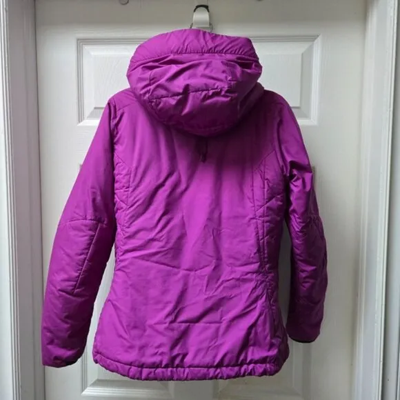 Patagonia Women's Purple Lightweight Hooded Jacket Sz S