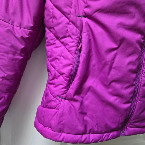 Patagonia Women's Purple Lightweight Hooded Jacket Sz S