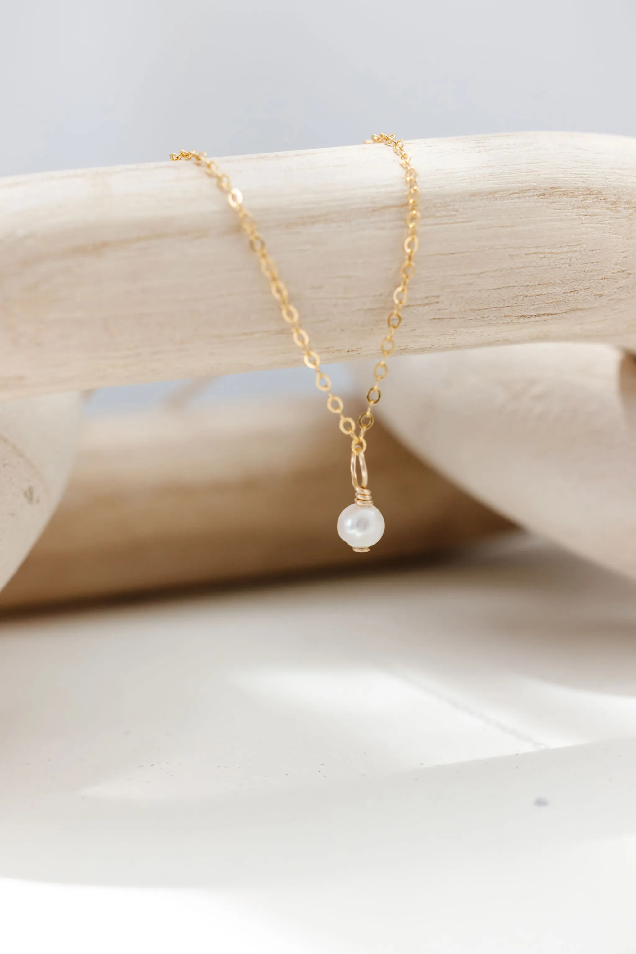 Pearl Droplet Necklace (6MM Beads)