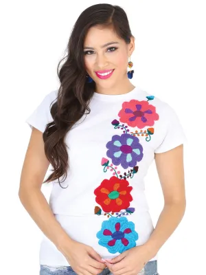 Playera Artesanal Cuello Redondo Bordada de Flores para Mujer