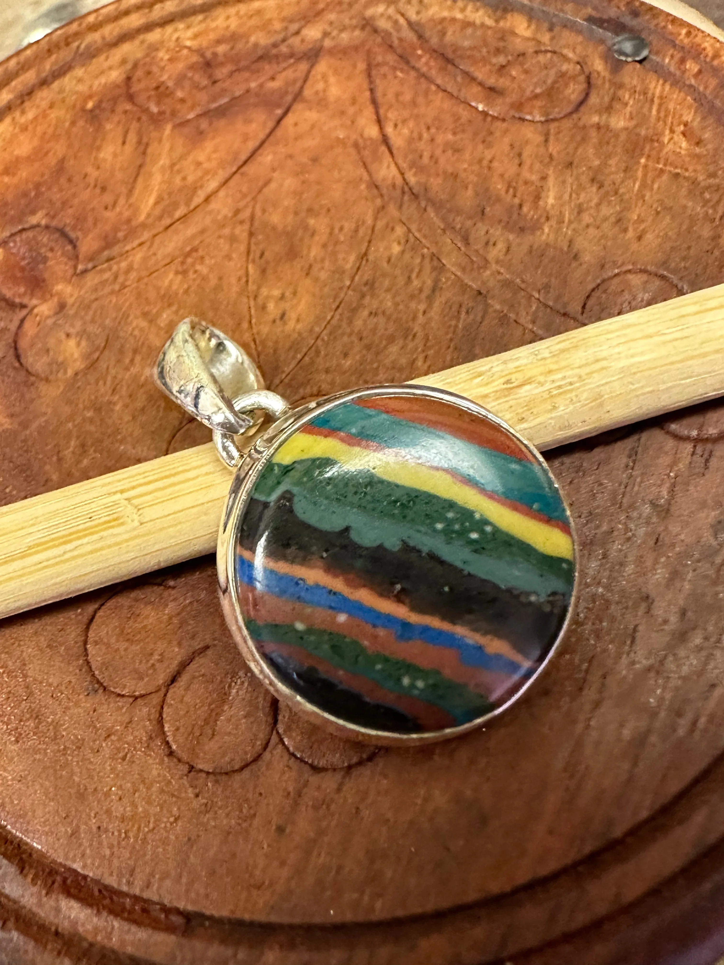 Rainbow Calsilica 925 Solid Sterling Silver Pendant 27mm