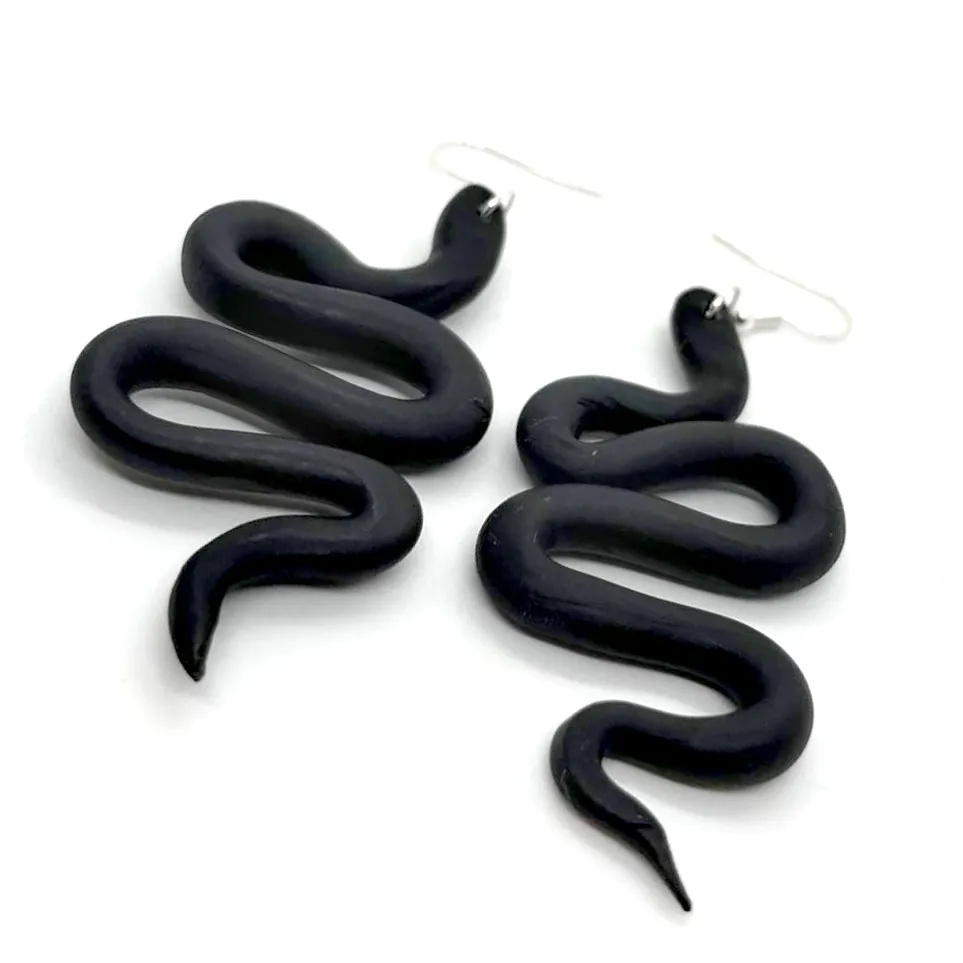 ReTelling Country: Kalipurti Earrings