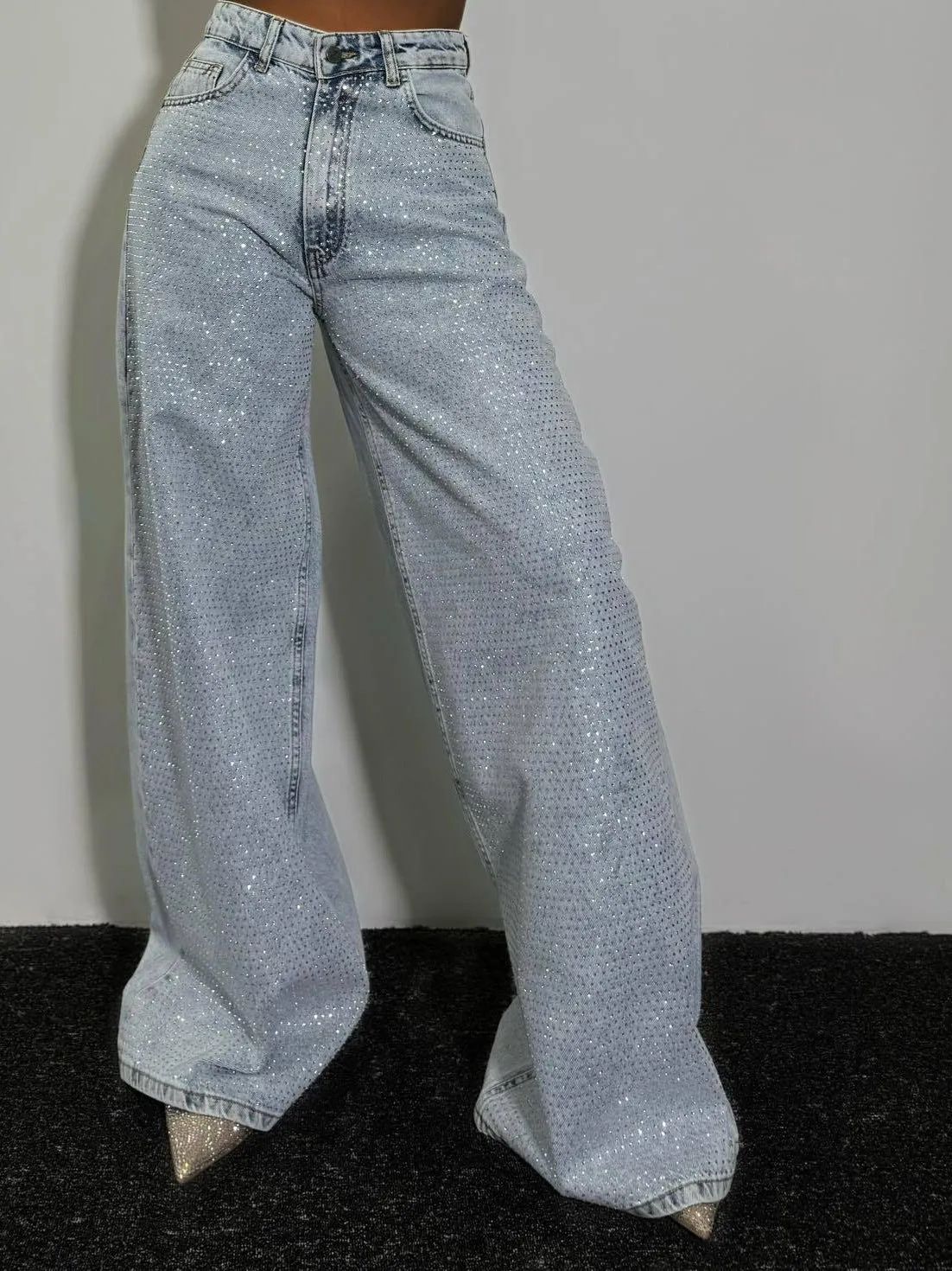 Rhinestone Loose High Waist Jeans