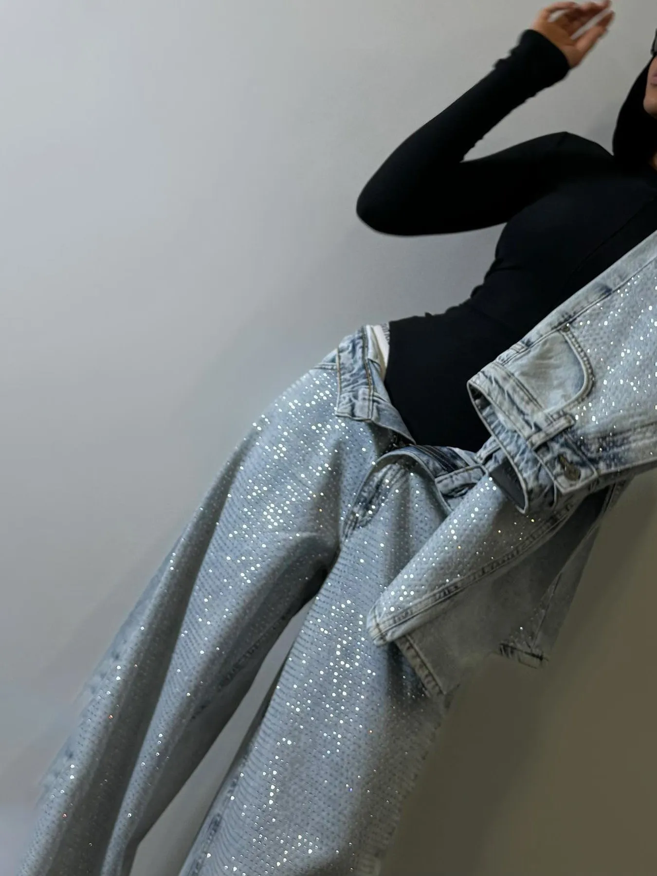 Rhinestone Loose High Waist Jeans