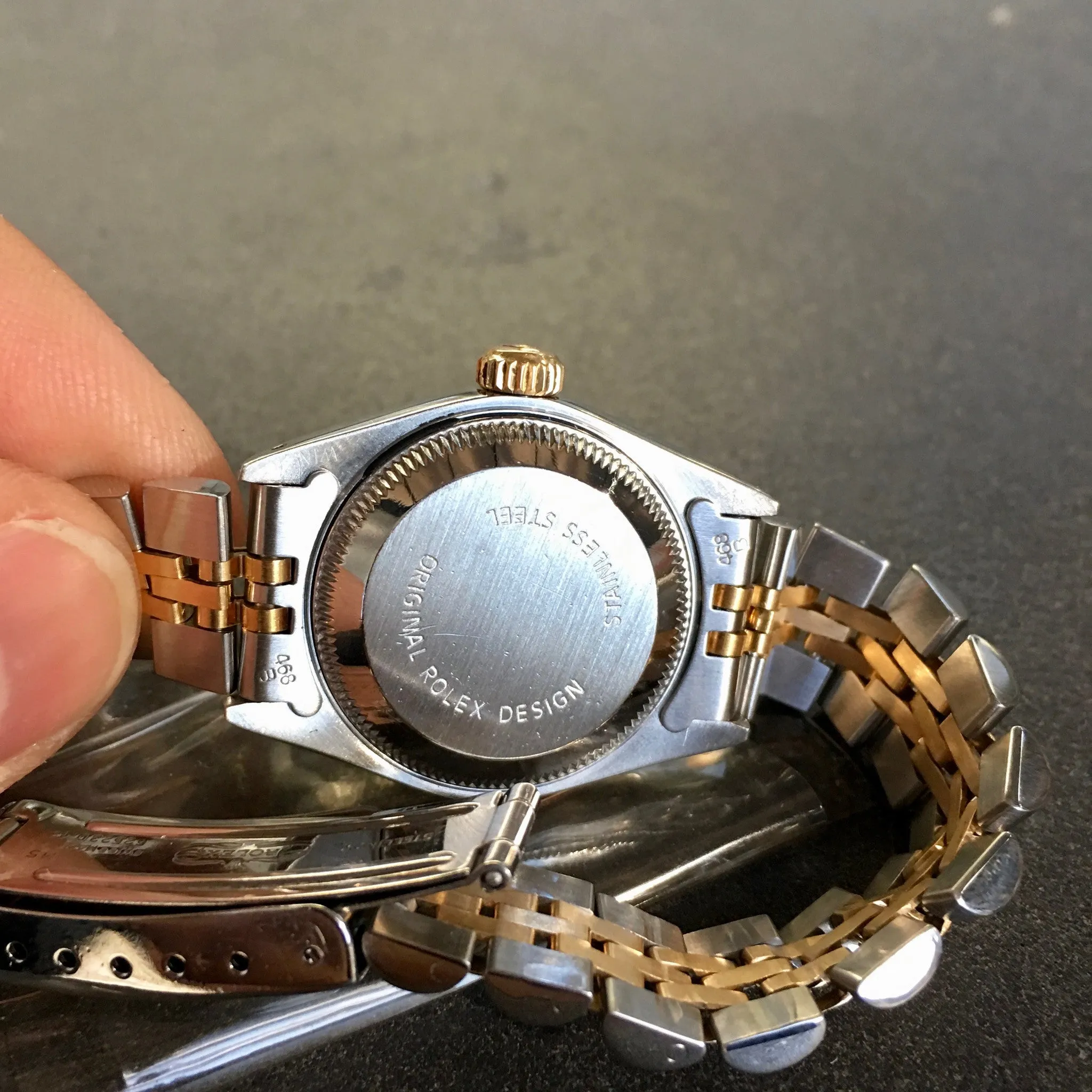 Rolex Ladies Datejust 69173 Two Tone Blue Diamond Dial Steel 18K Wristwatch