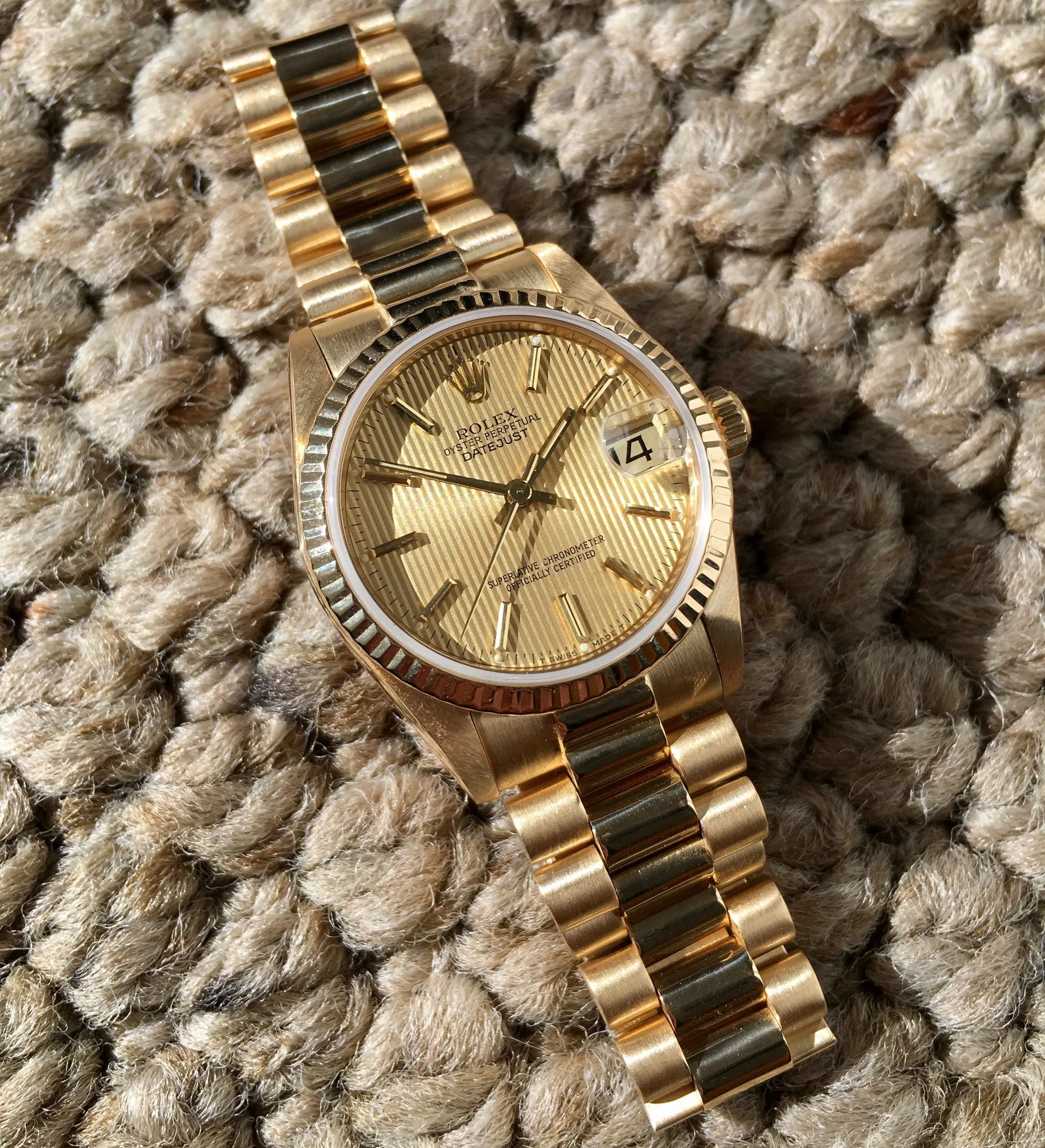 Rolex Ladies President 68278 Midsize Datejust 31mm 18K Yellow Gold Tapestry Champagne Wristwatch