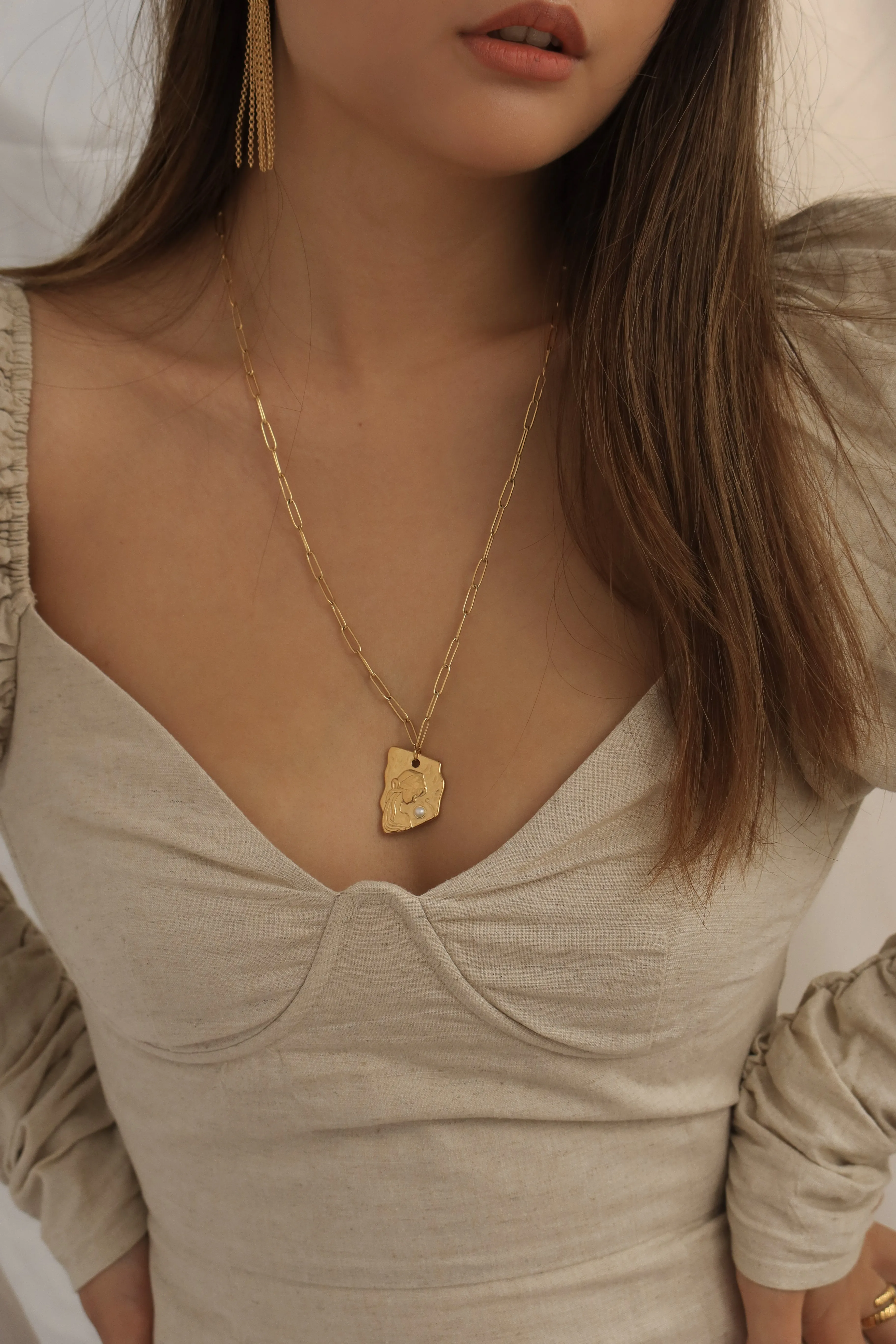 Rome Penant Necklace