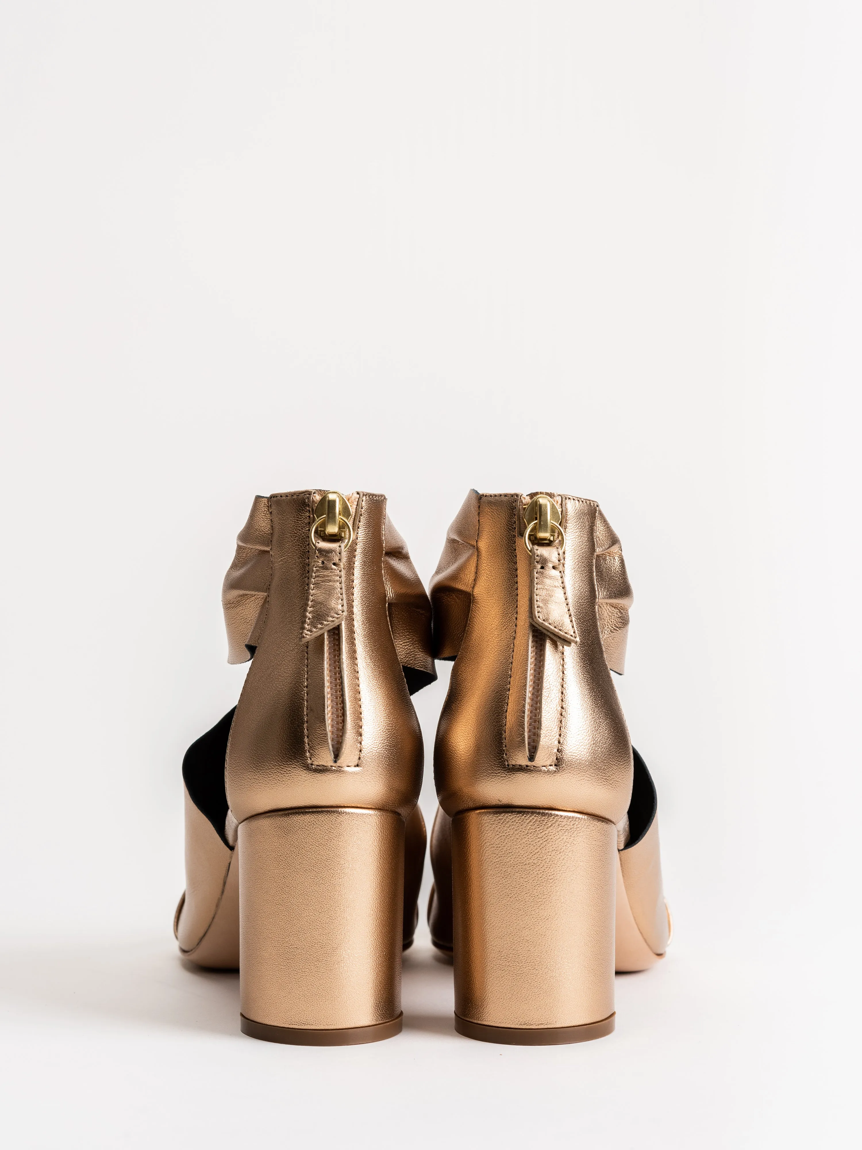 sade heel