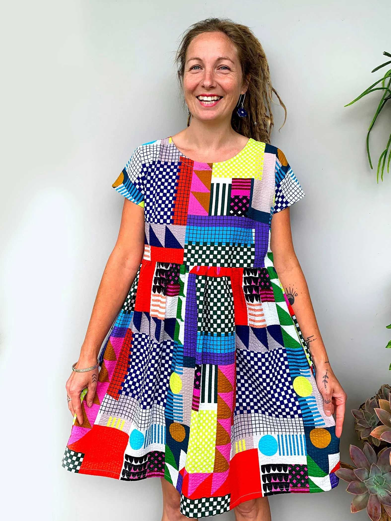 (SAMPLES) Lumo Check pleated 100% seersucker cotton dress (cap sleeve)