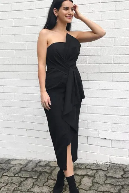Sheath Strapless Tea-Length Black Bridesmaid Dress with Ruffles Split OHS055