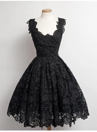 Short Scoop-Neck Lace Little Dress Nude Homecoming Dress TR0034