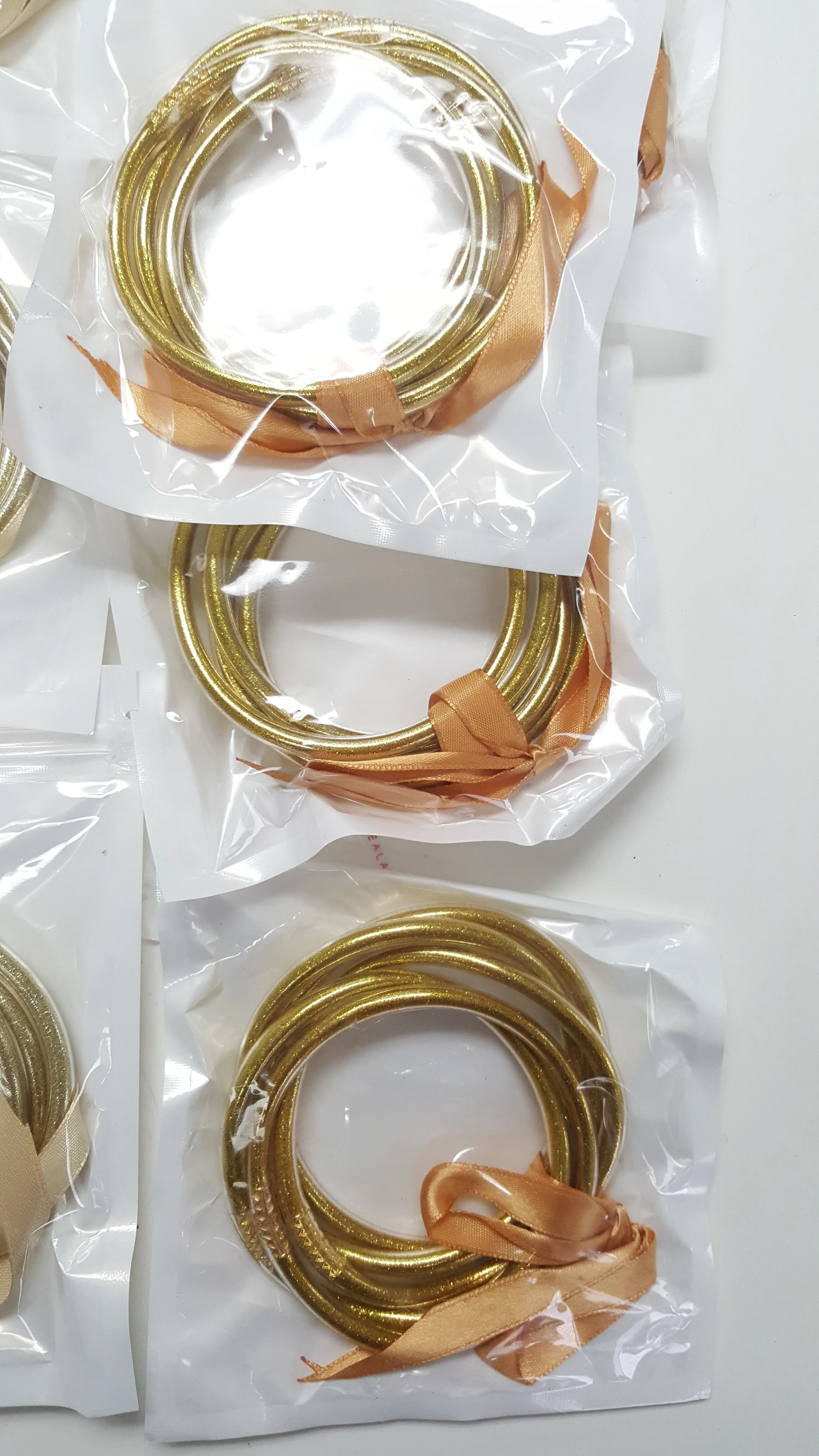 SL-064 Women's Glitter Filled Silicone Bracelet 5 Packs x 26 packs - NEW - SMALL LOT