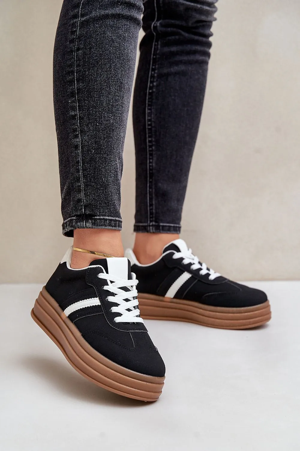 Sport Shoes